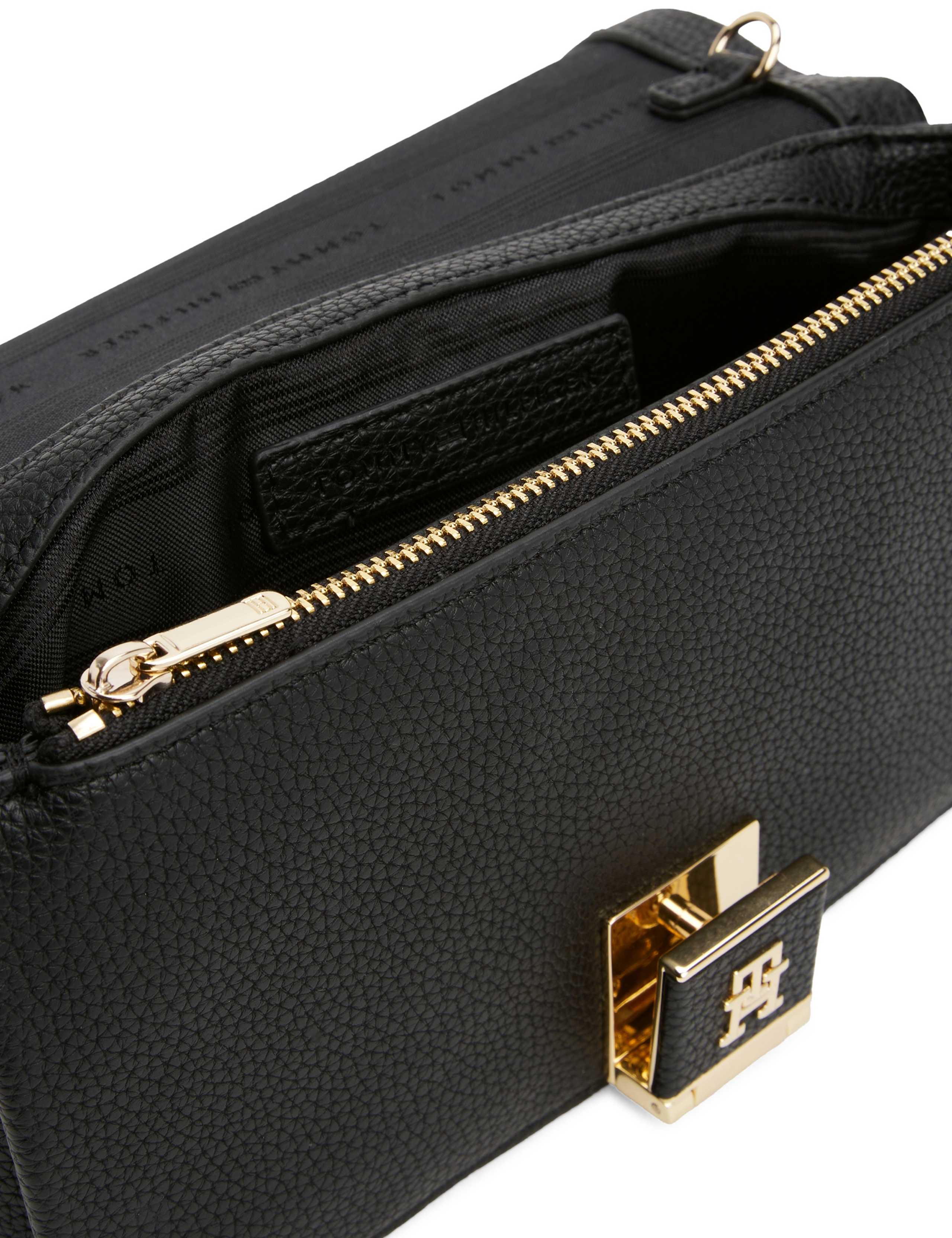 Her Chain Strap Cross Body Bag 3 of 5