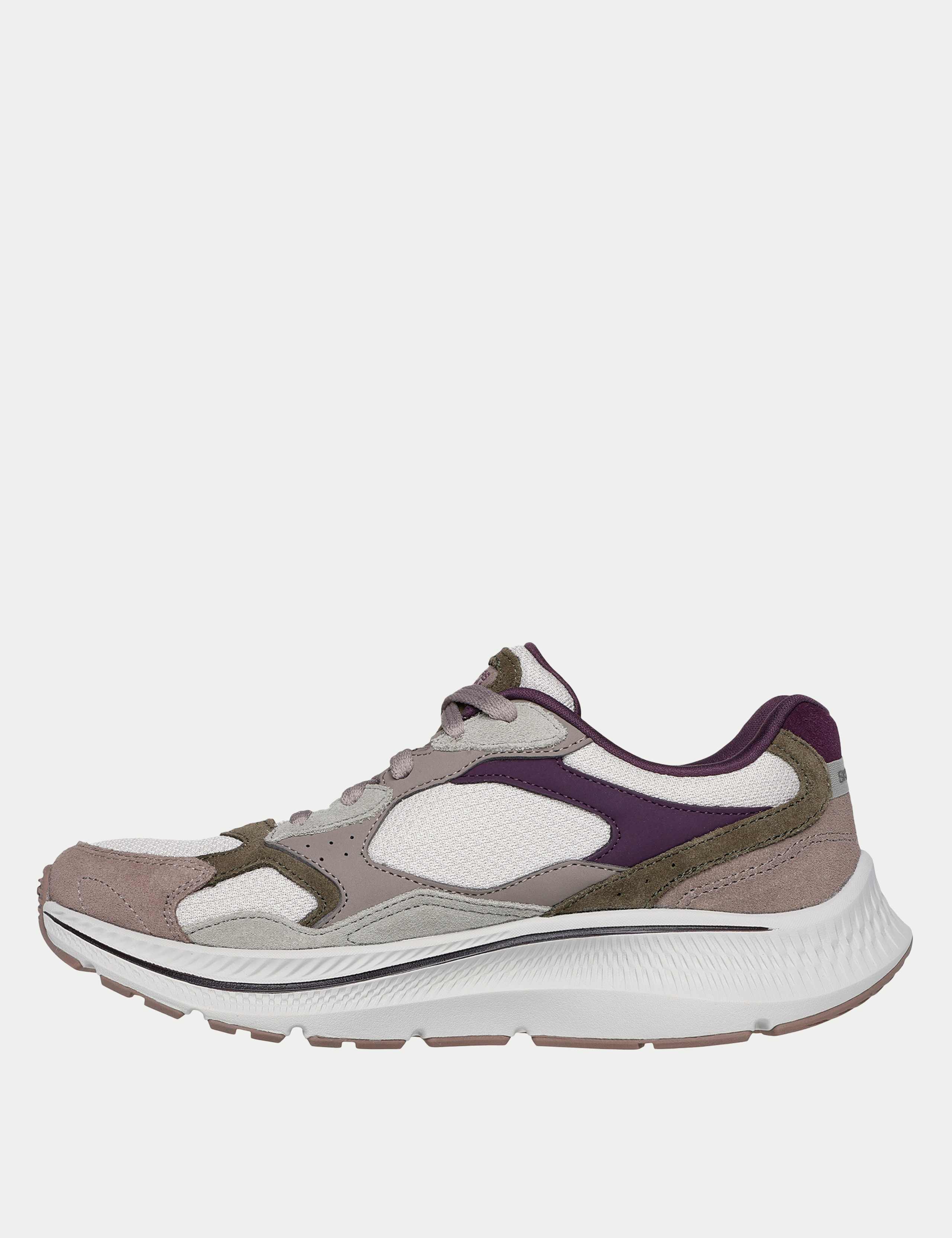 Go Run Consistent 2.0 Retro Stride Trainers 5 of 5