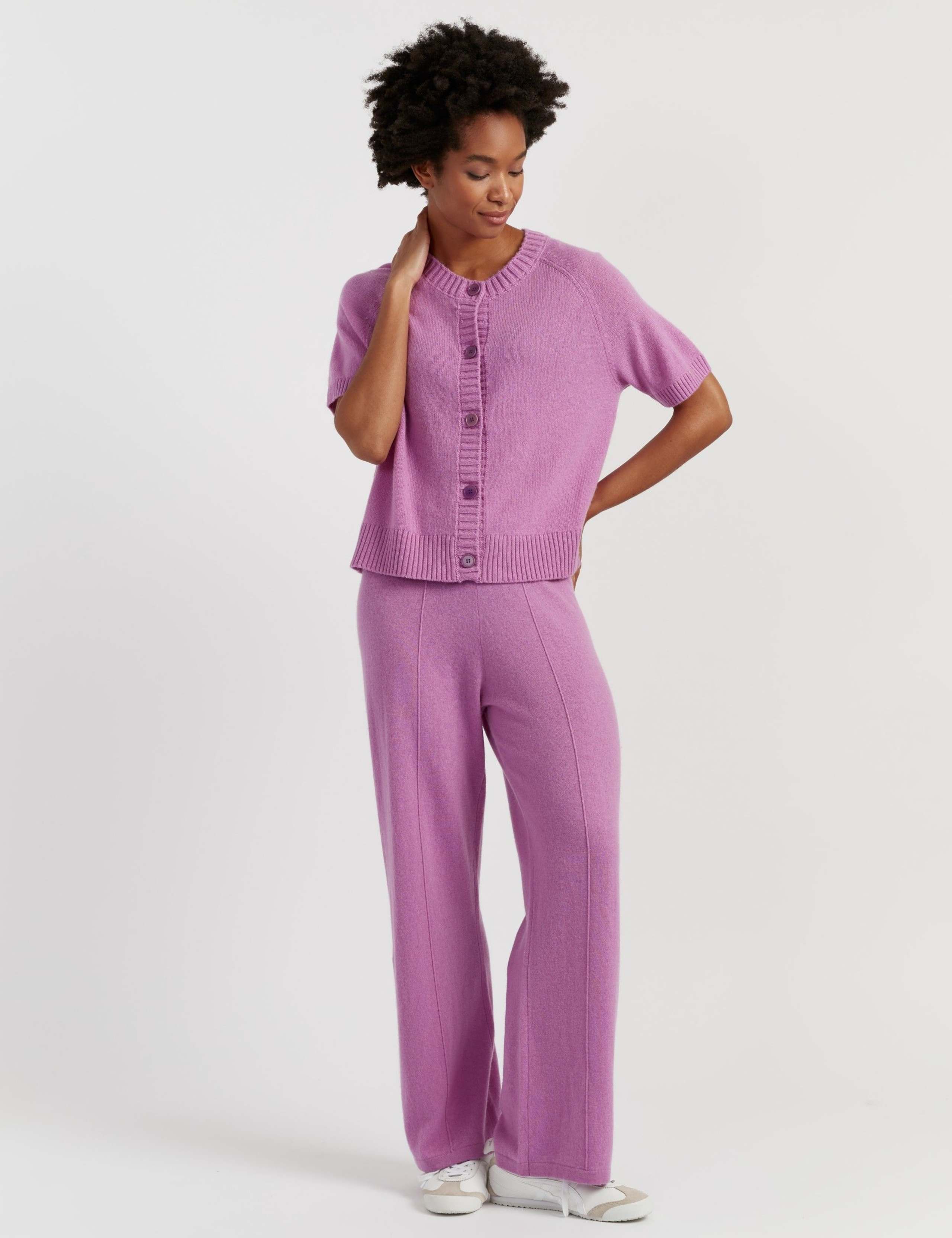 Wool Rich Crew Neck Cardigan with Cashmere 4 of 4