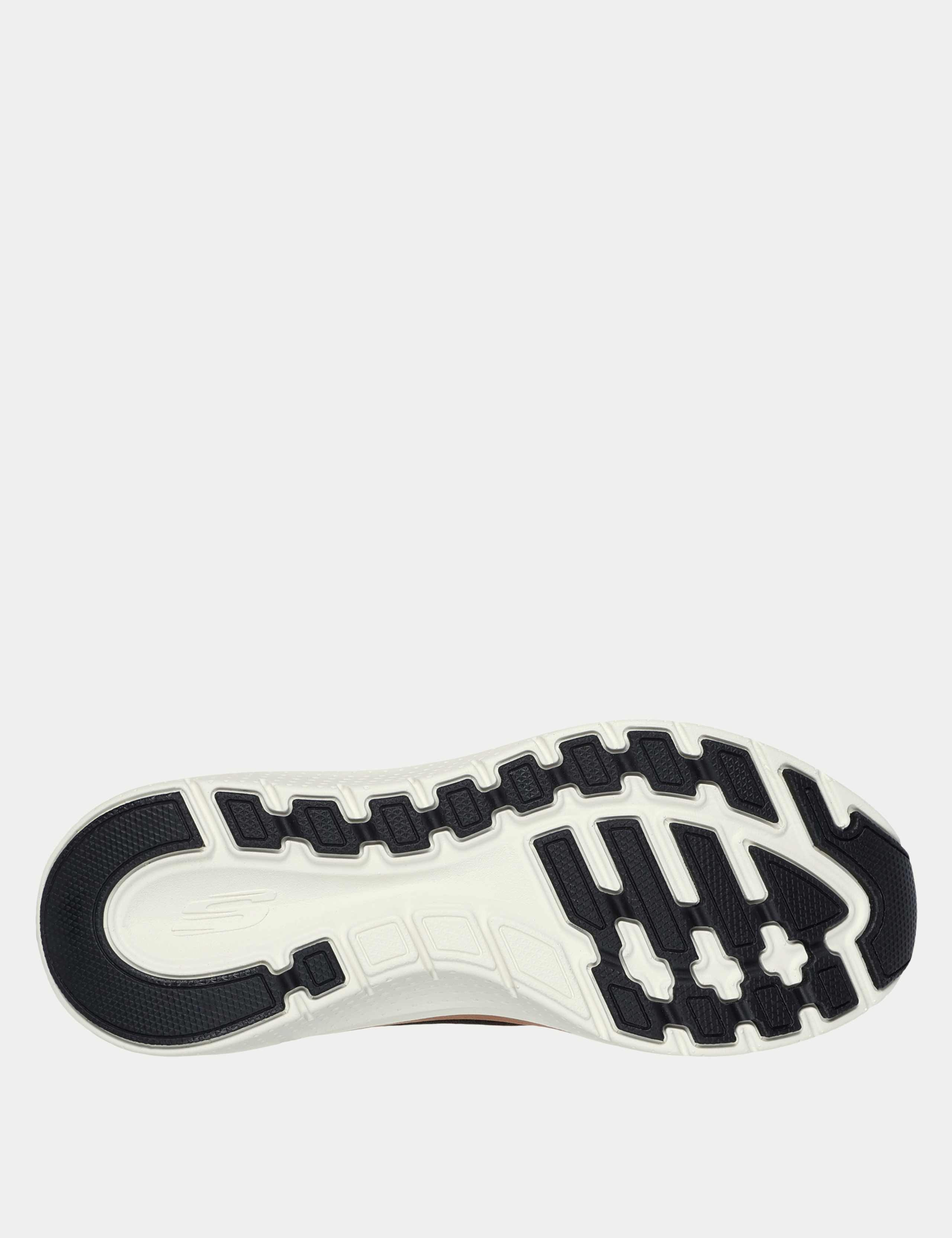 Arch Wide Fit 2.0 Glow The Distance Trainers 5 of 5