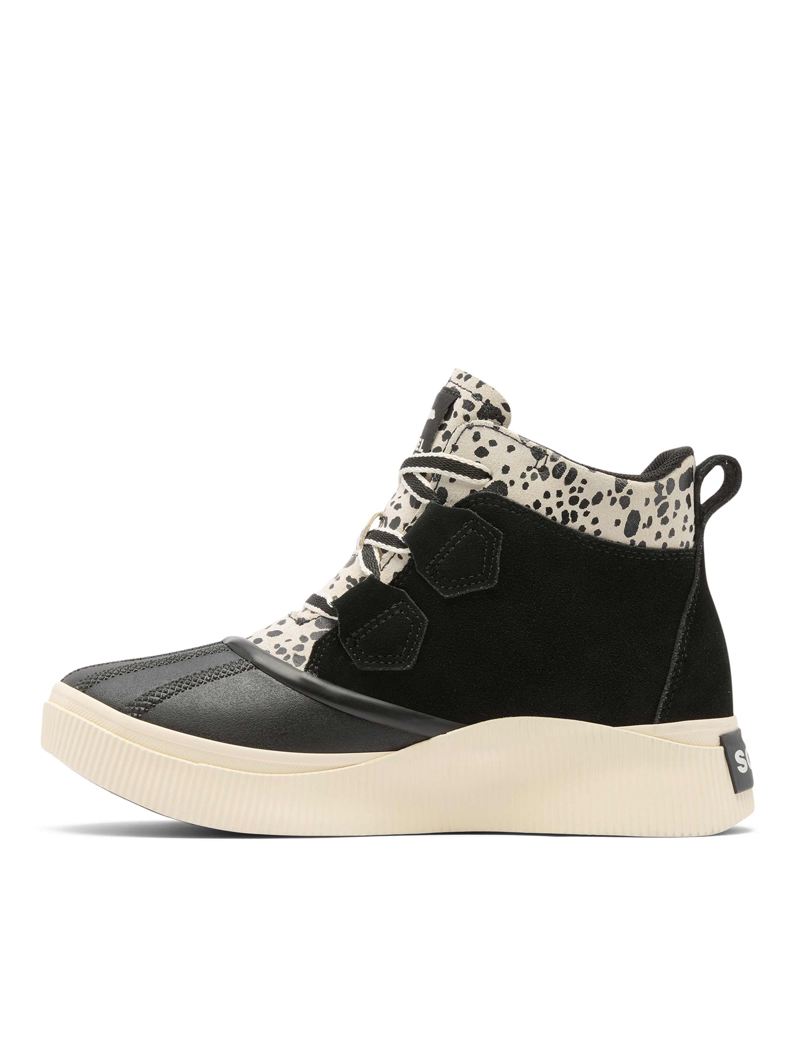 Out N About™ IV Classic Waterproof Boots 4 of 9