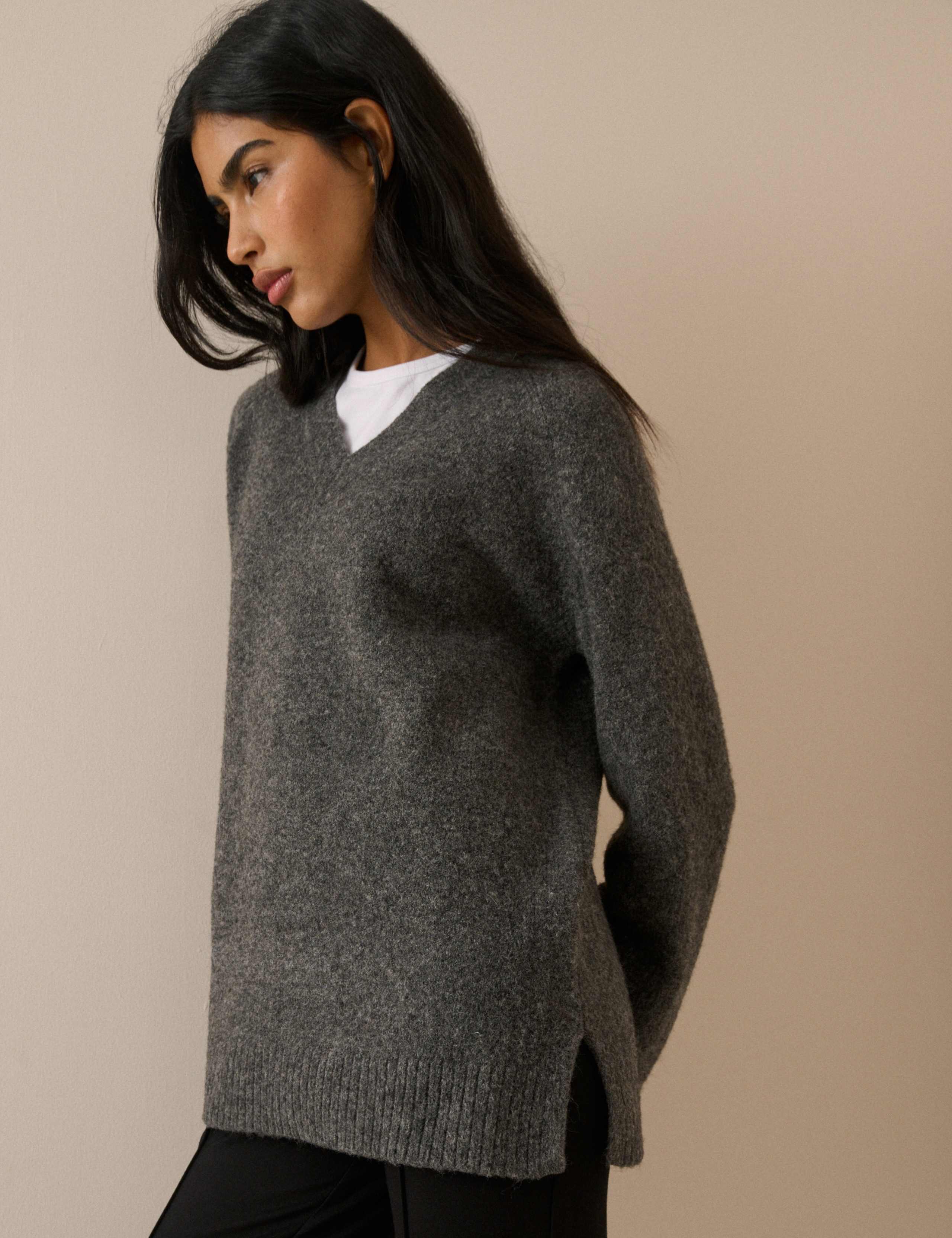 V-Neck Longline Jumper 4 of 5