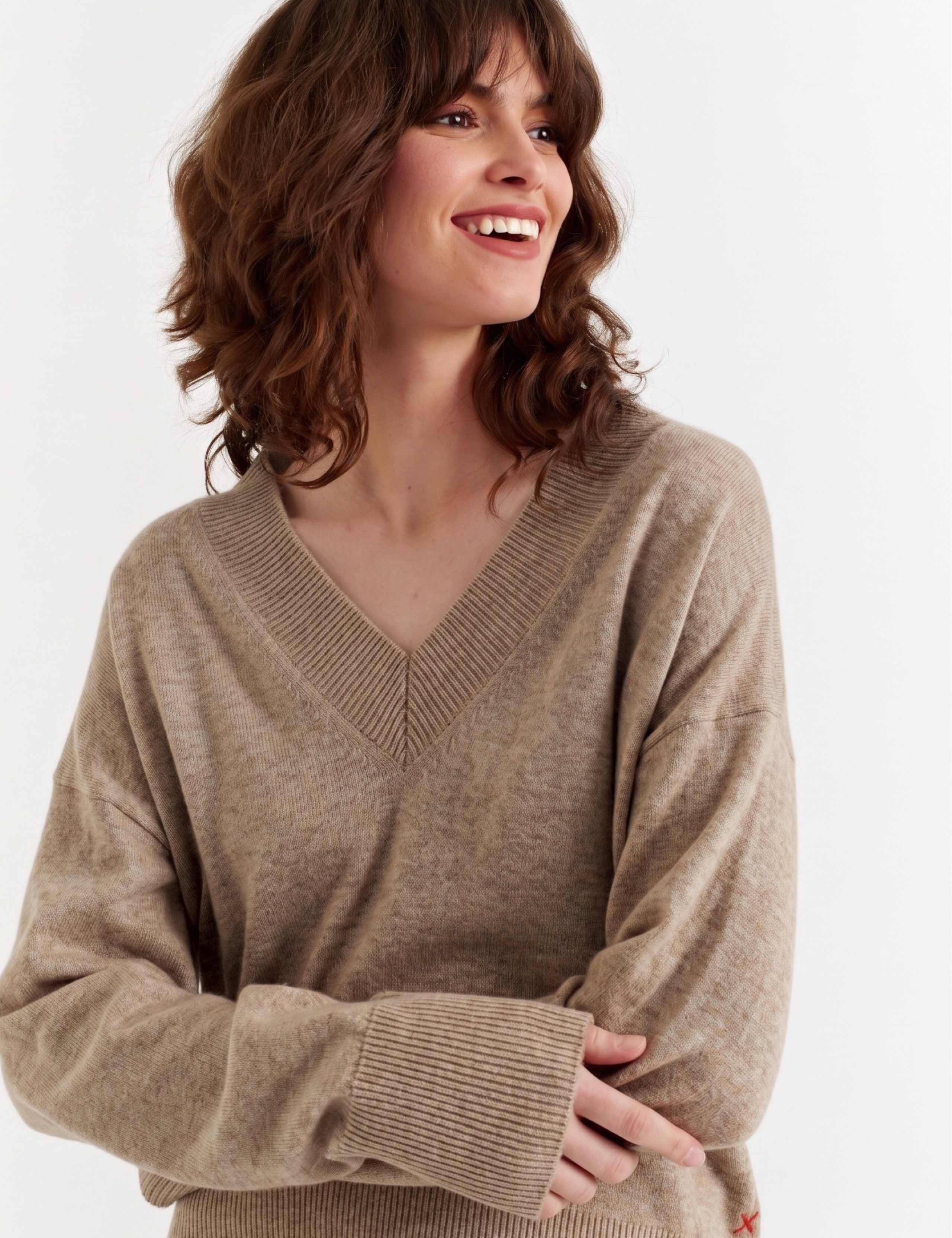 Wool Rich V-Neck Relaxed Jumper with Cashmere 1 of 3