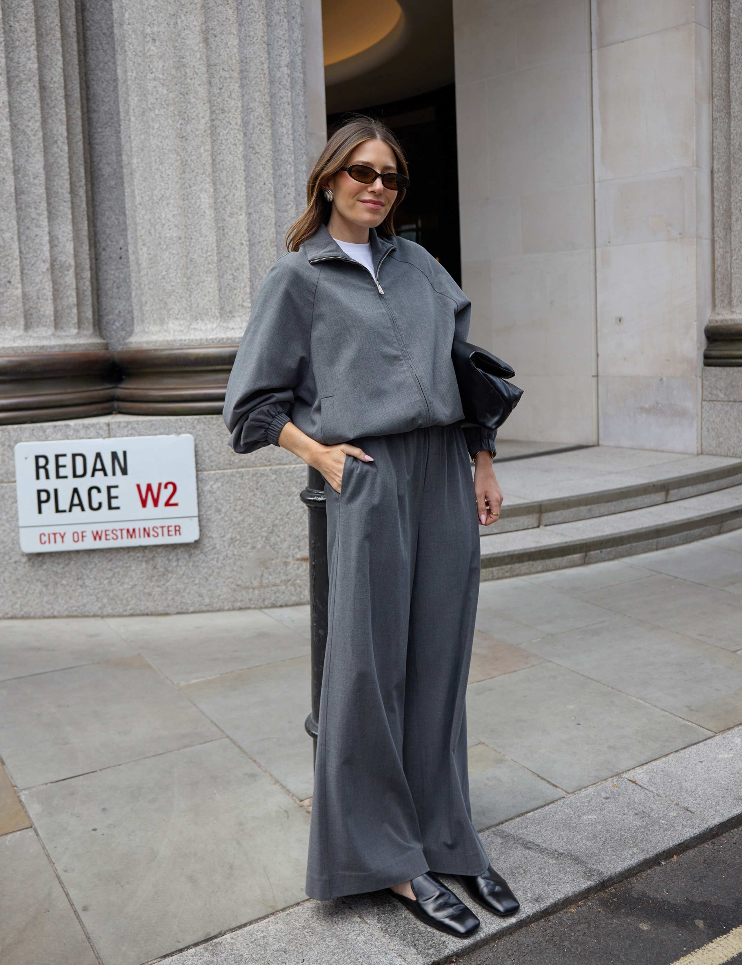 Woven Pull On Relaxed Straight Trousers 6 of 6