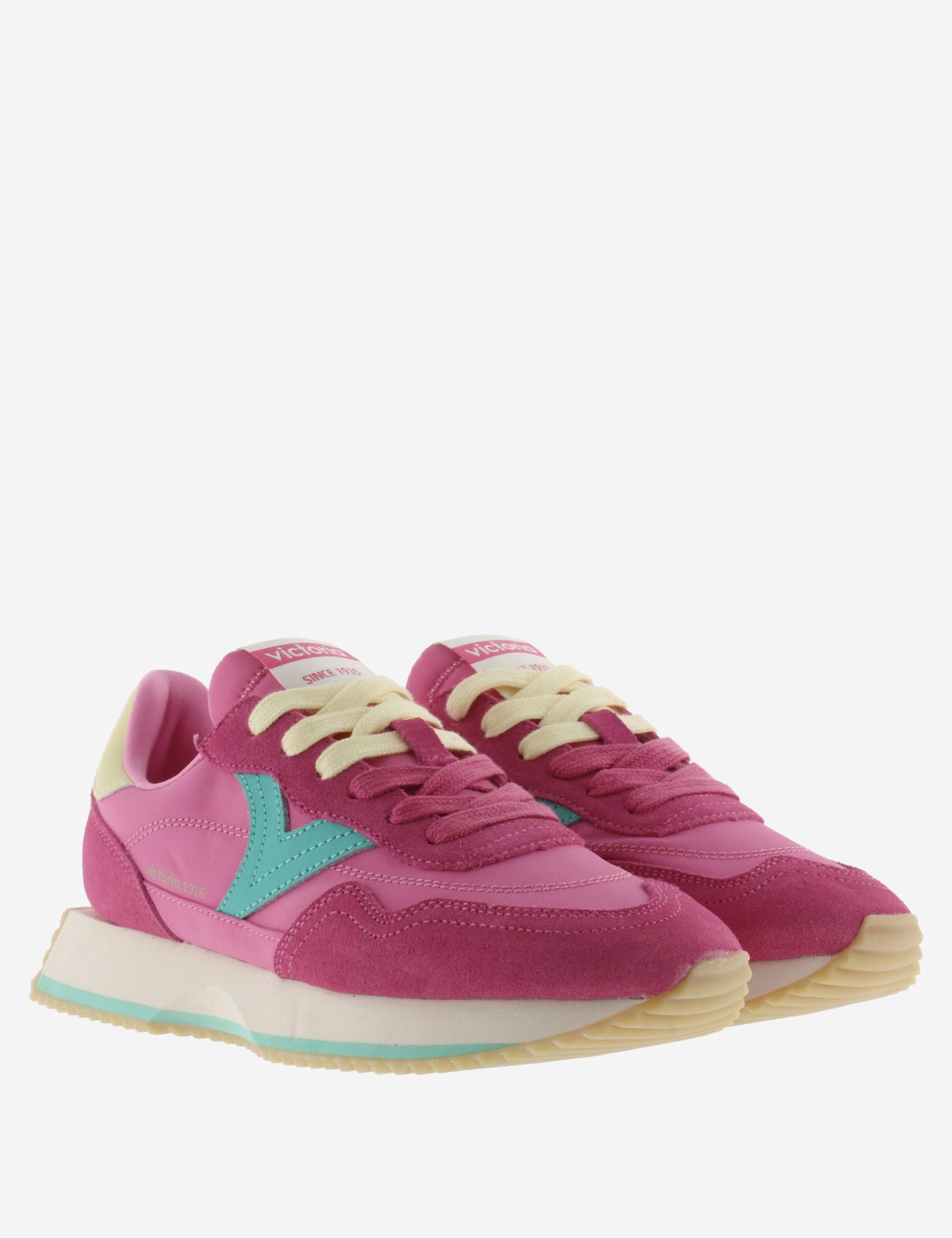 Side Detail Platform Trainers 4 of 5