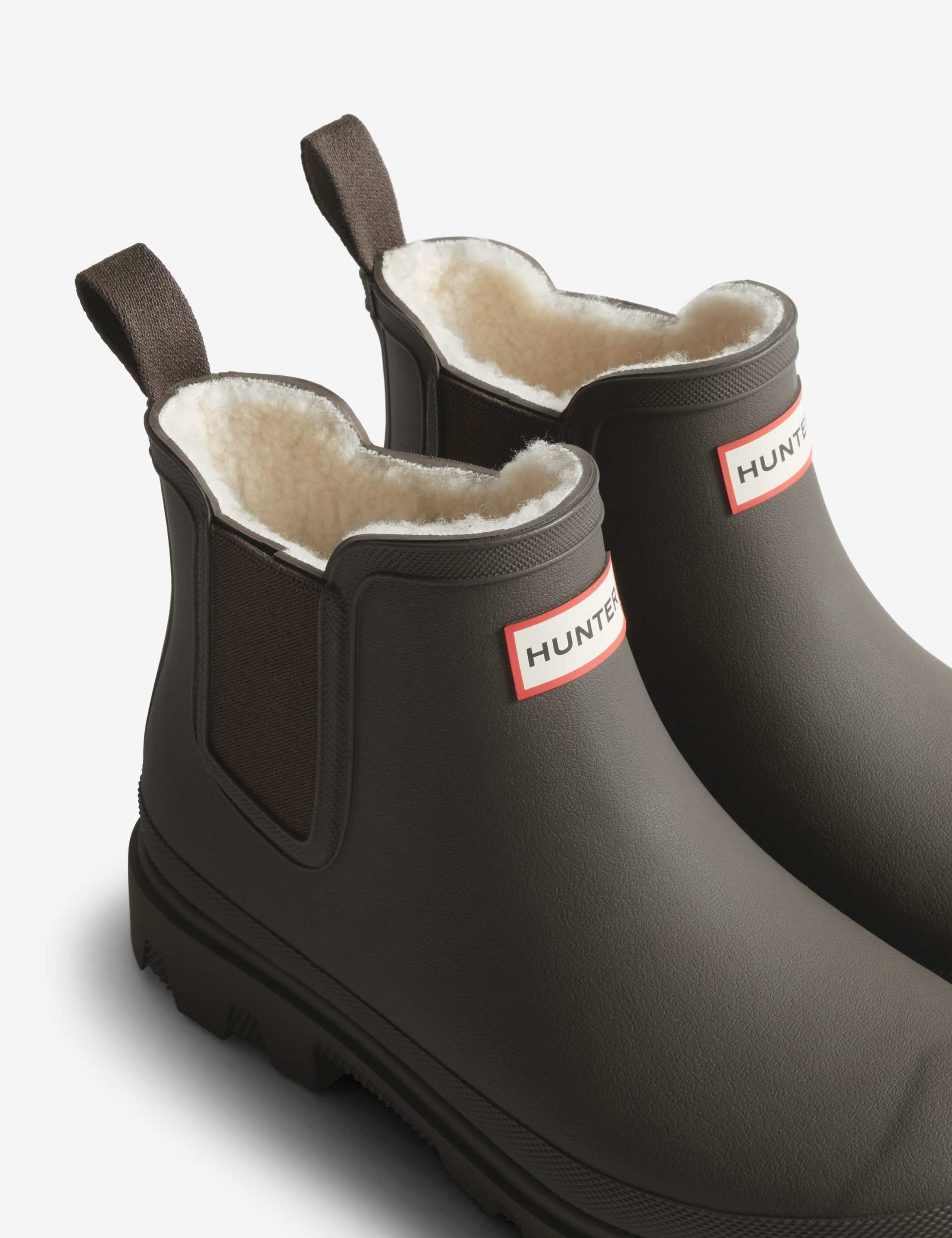 Low Heel Insulated Chelsea Boot 4 of 5