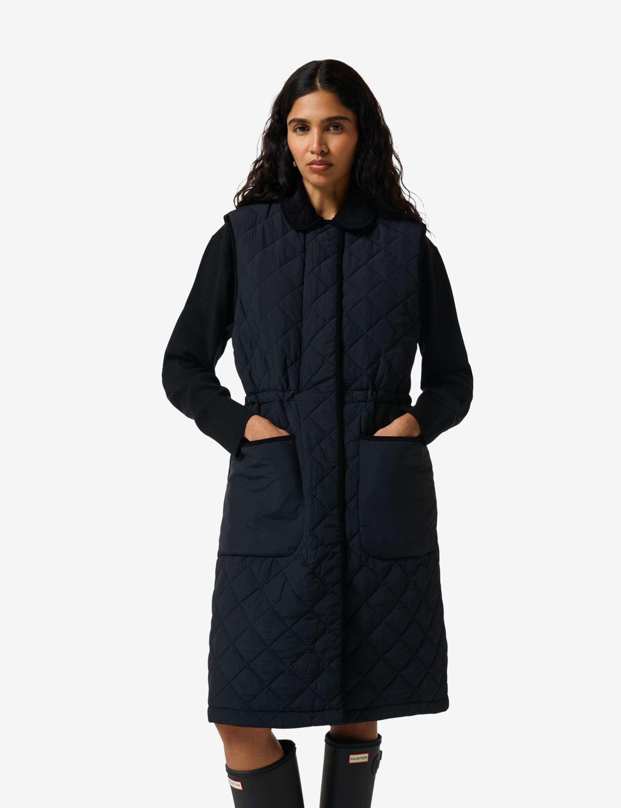 Quilted Longline Gilet 2 of 4