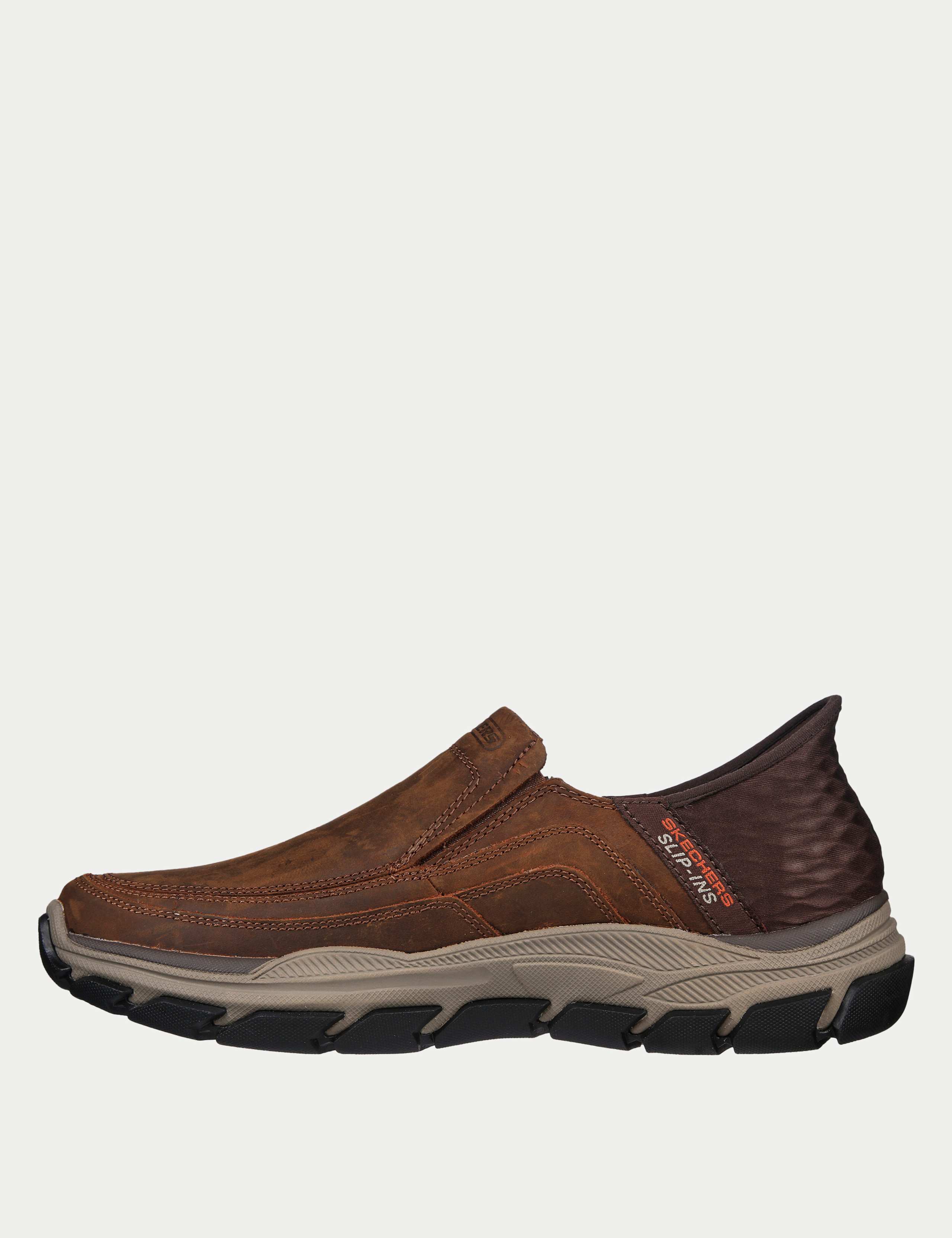 Extra Wide Fit Respected Elgin Slip-ins Leather Trainers 3 of 5