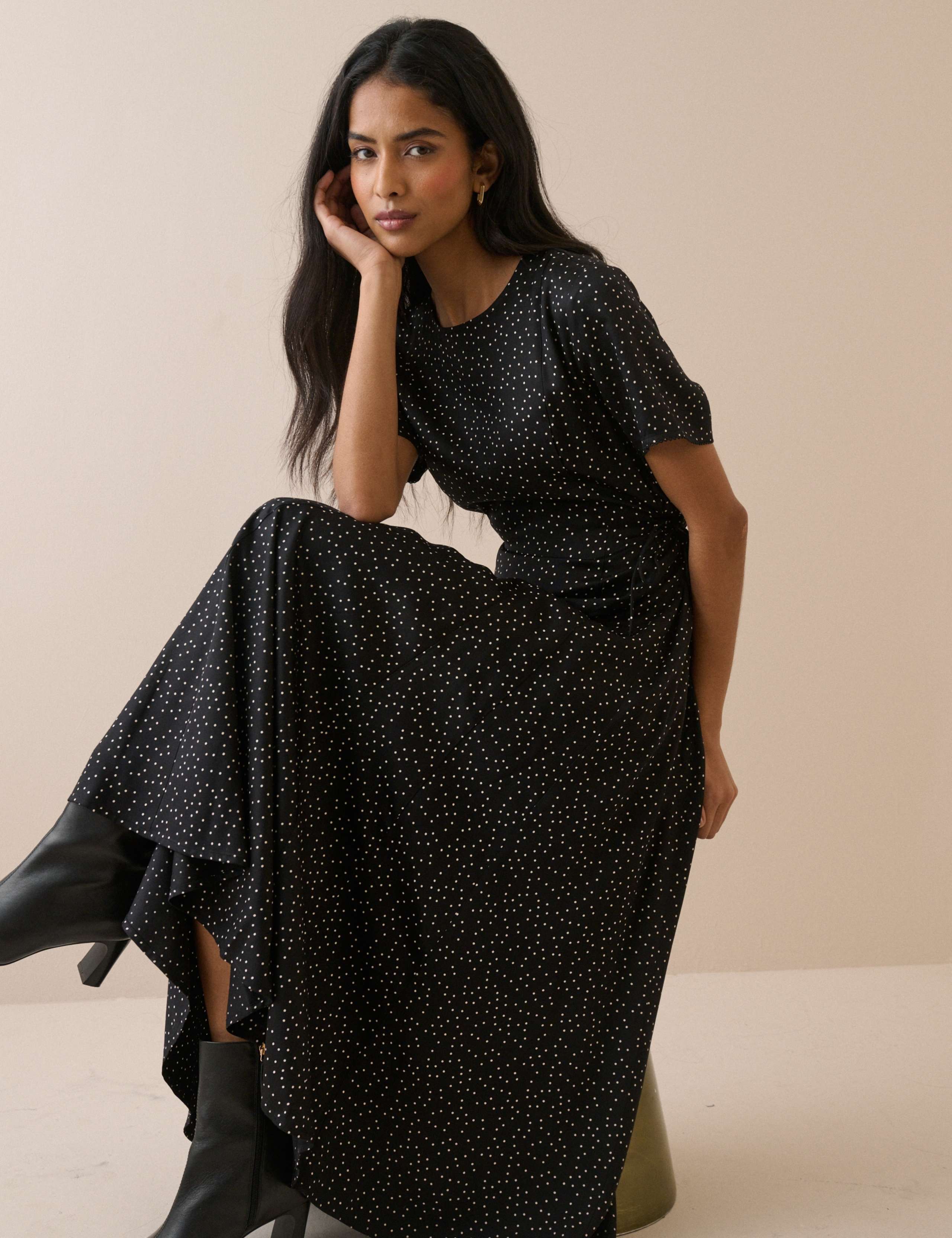 Polka Dot Round Neck Tie Detail Midi Tea Dress 4 of 5