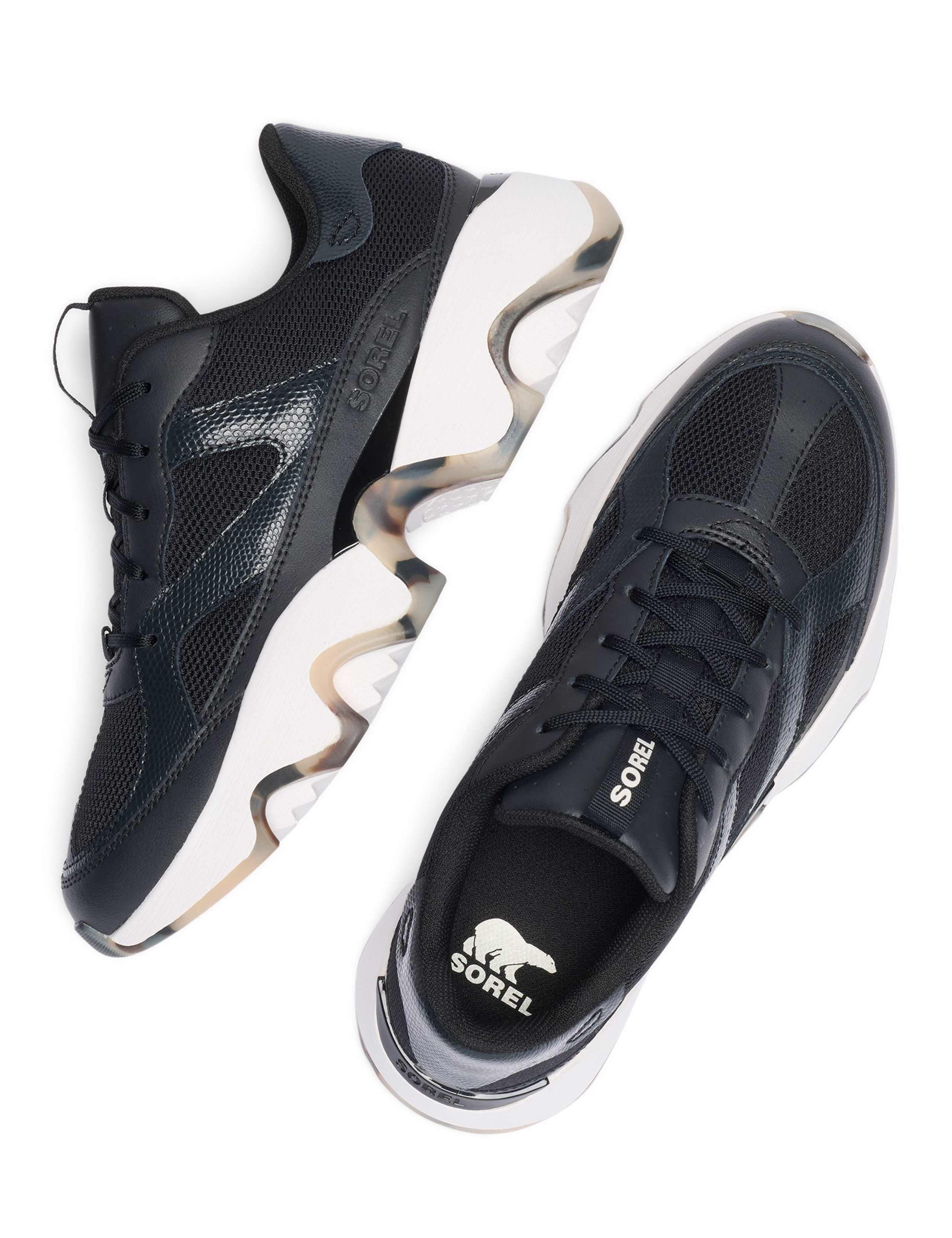 Kinetic™ Array Leather Platform Trainers 7 of 9