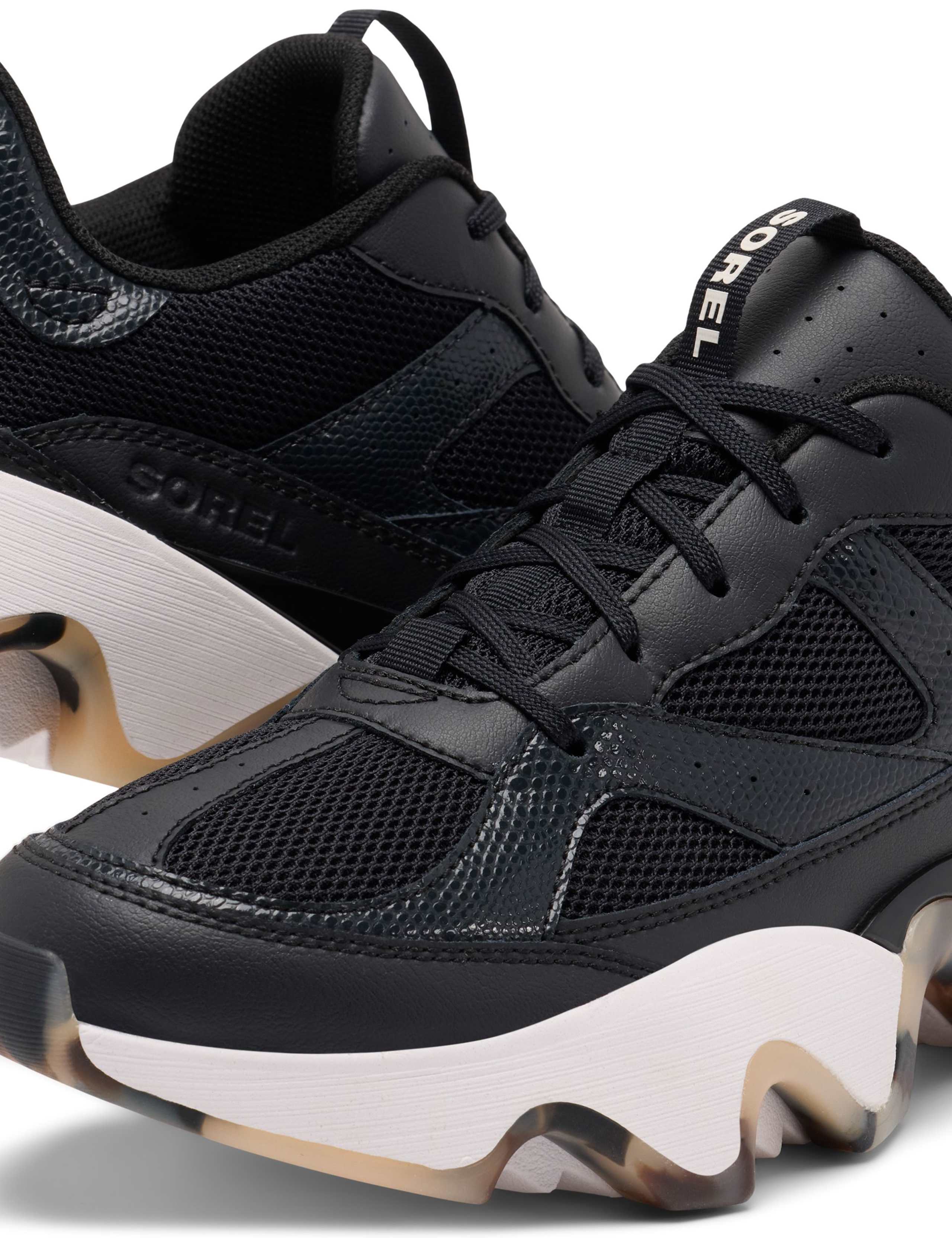 Kinetic™ Array Leather Platform Trainers 8 of 9