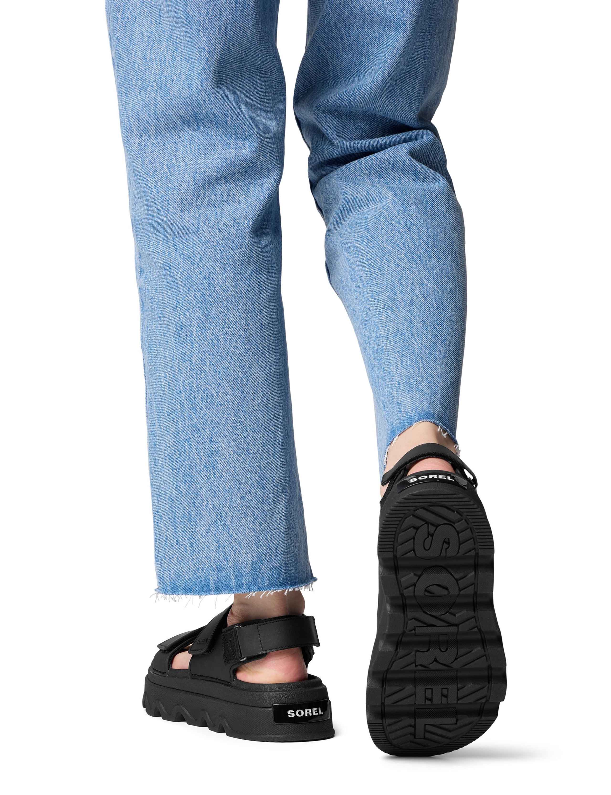 Kinetic™ Sunchase Leather Ankle Strap Sandals 4 of 9