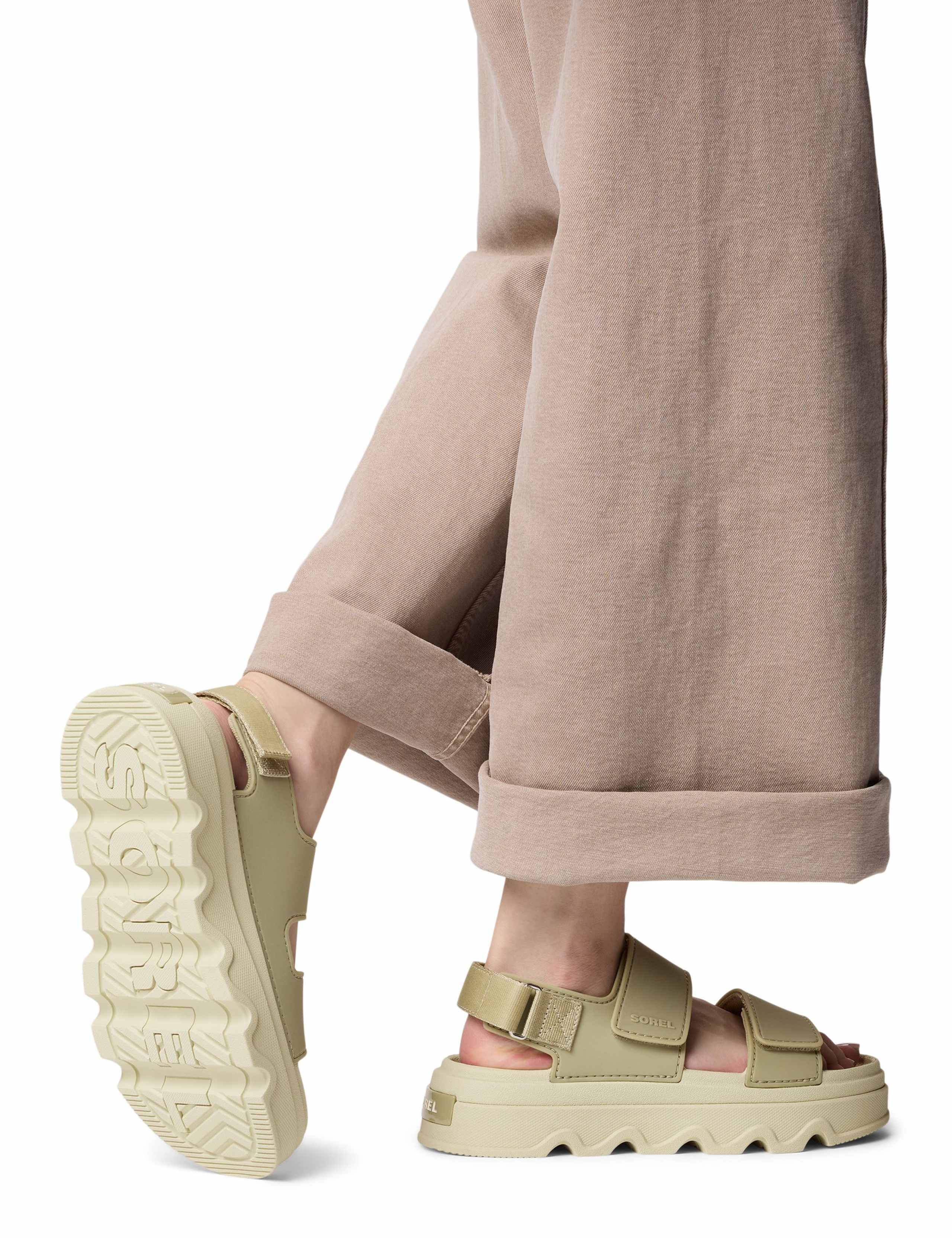 Kinetic™ Sunchase Leather Ankle Strap Sandals 4 of 9