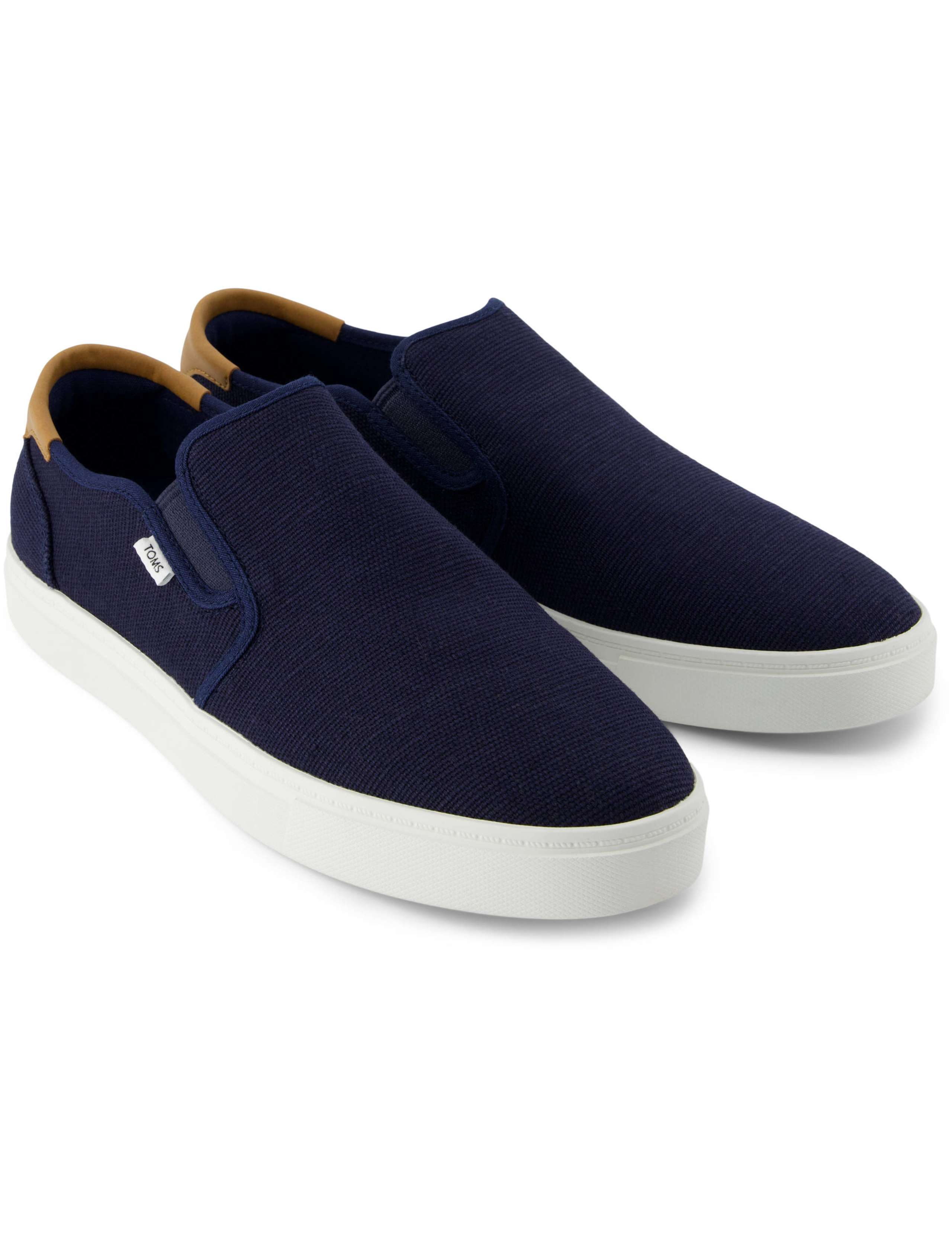 Canvas Pull-on Trainers 2 of 11