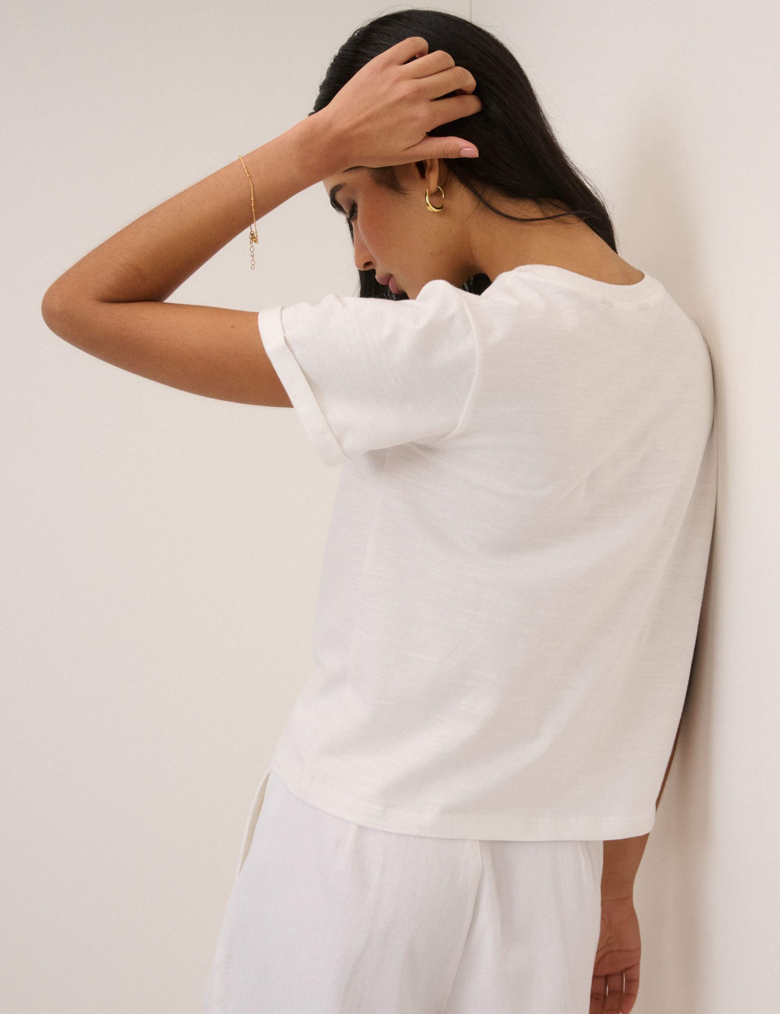 Pure Cotton Graphic T-Shirt 5 of 5