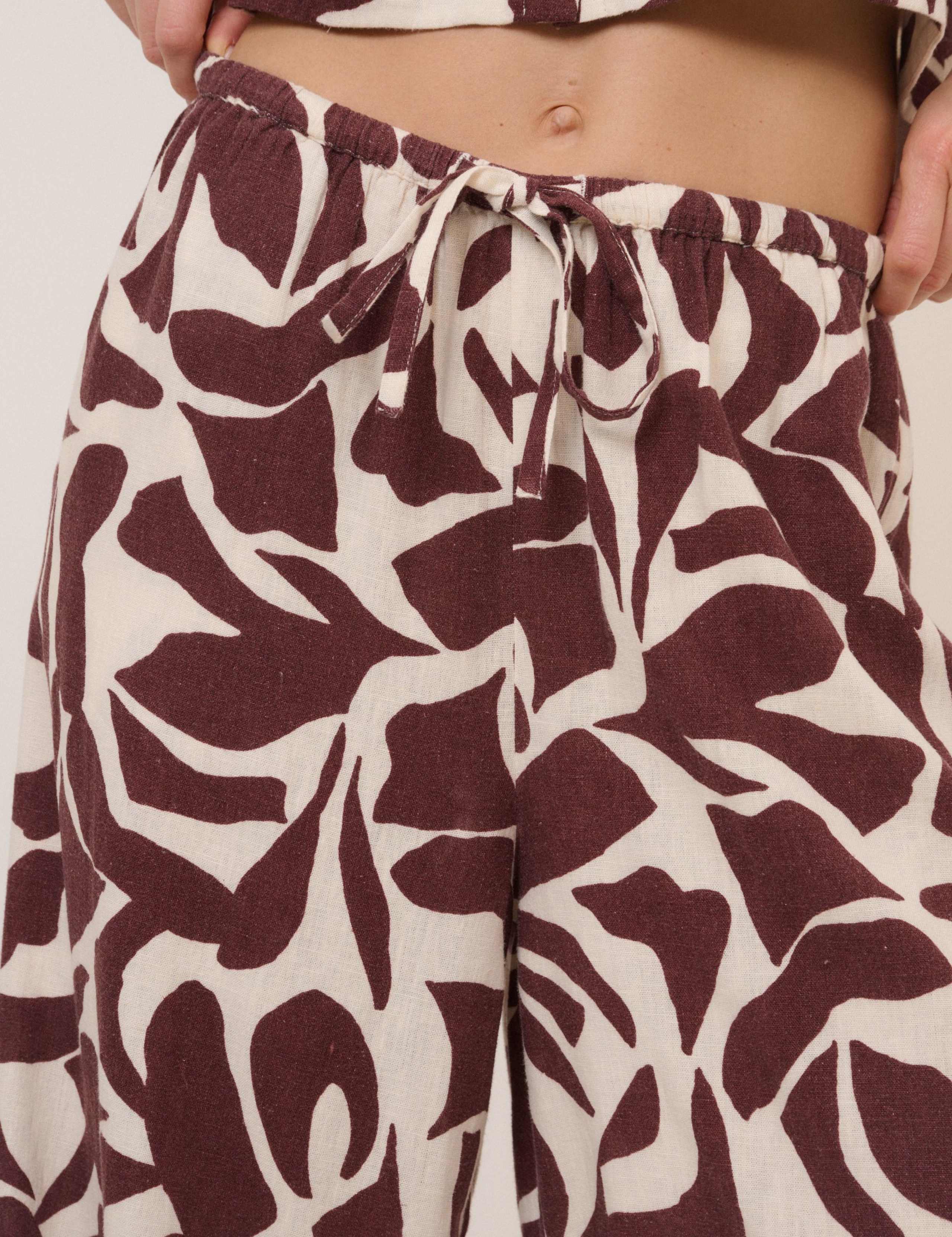 Linen Rich Printed Wide Leg Trousers 7 of 7