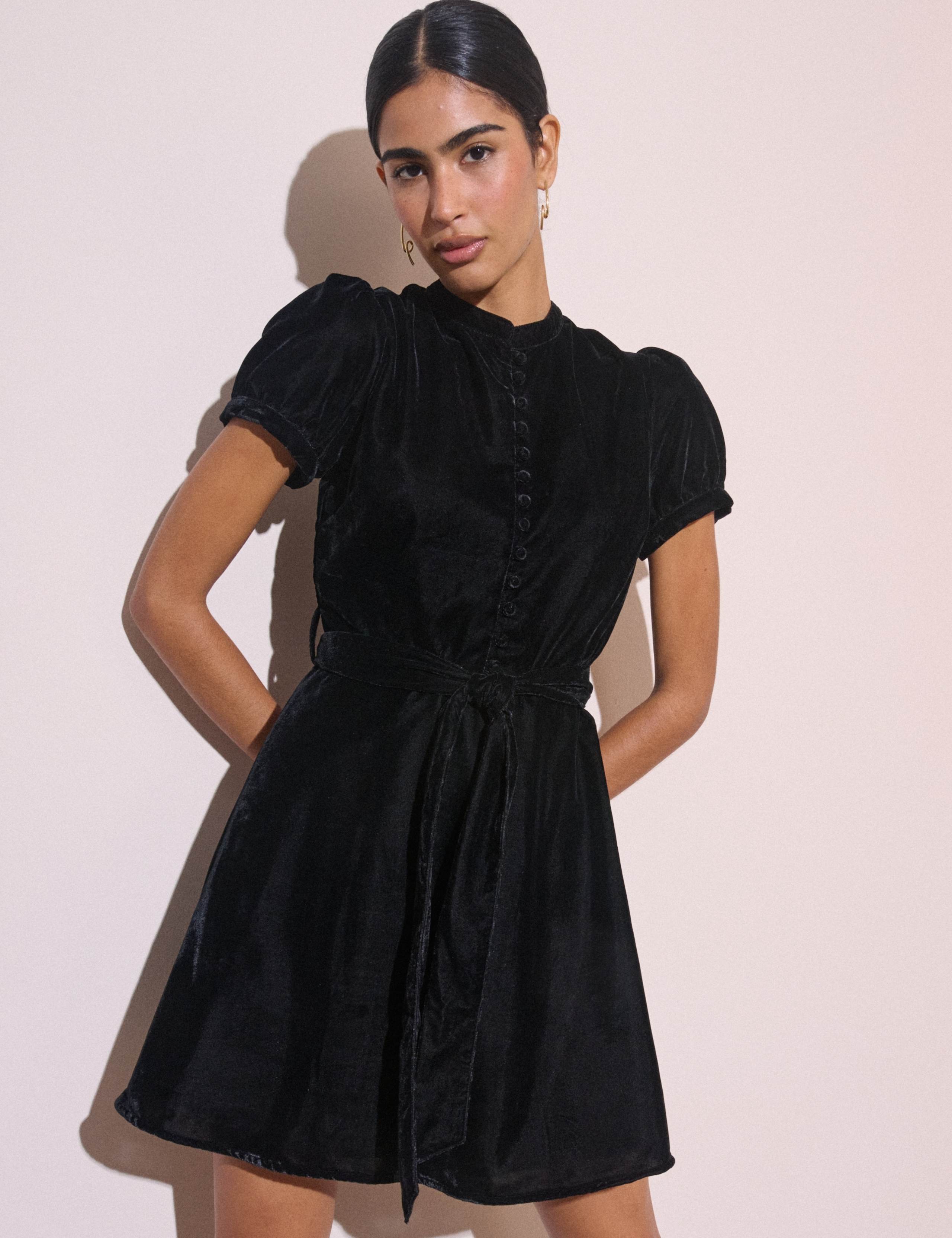 Ivanna V Neck Mini Skater Dress 3 of 5