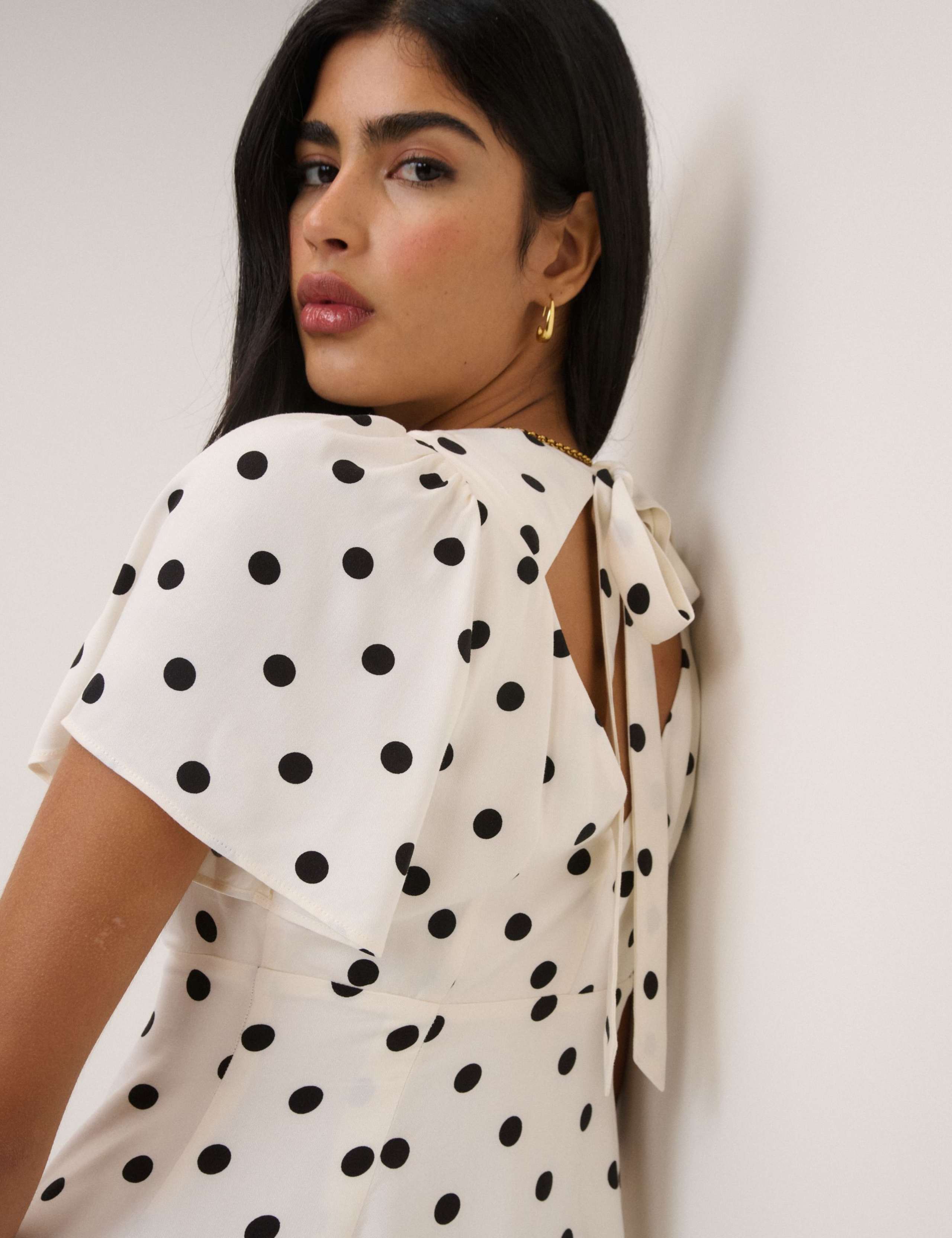 Polka Dot V-Neck Tie Detail Mini Tea Dress 3 of 5