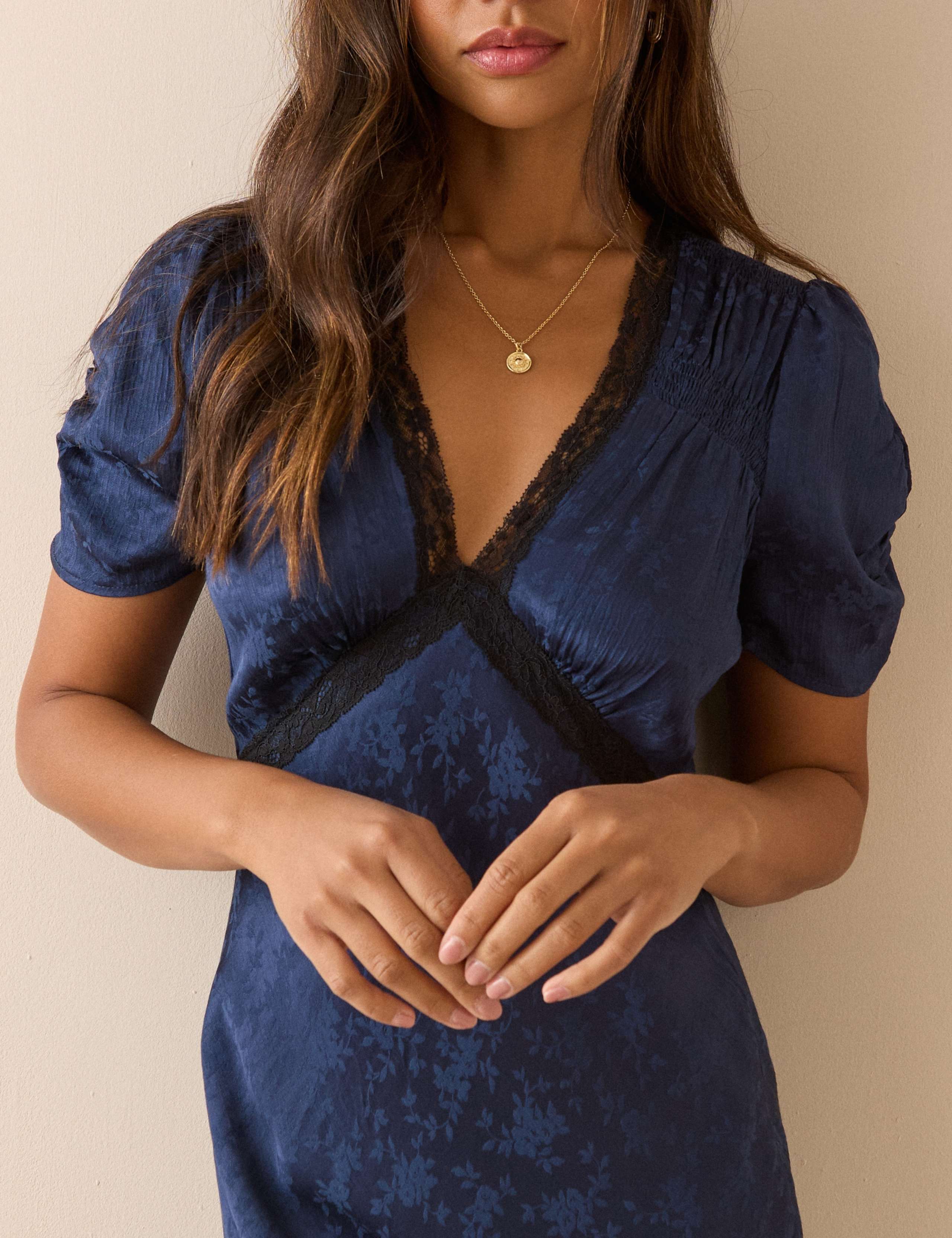 Jacquard Floral Satin Dress 5 of 5