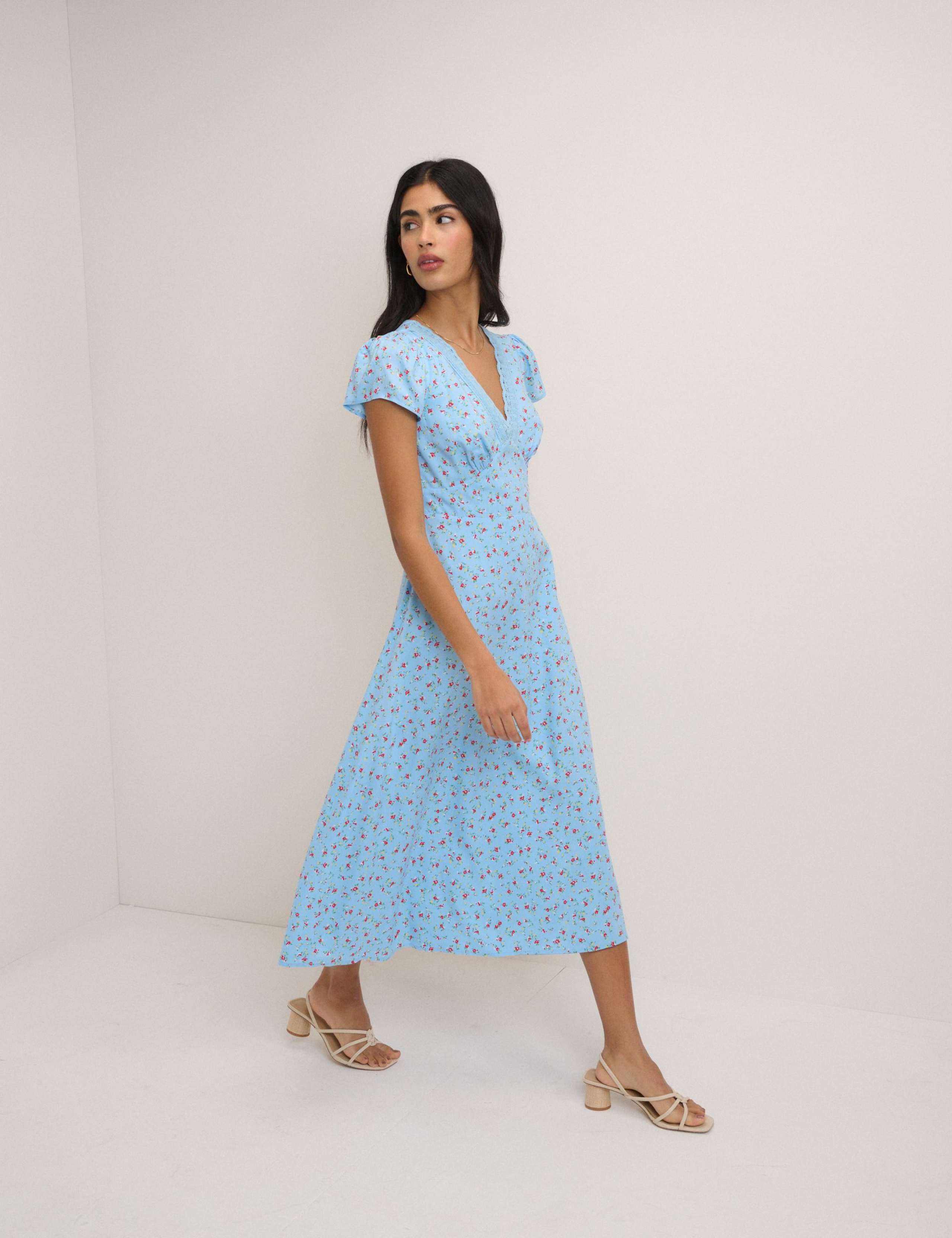 Floral V-Neck Midi Tea Dress 1 of 5