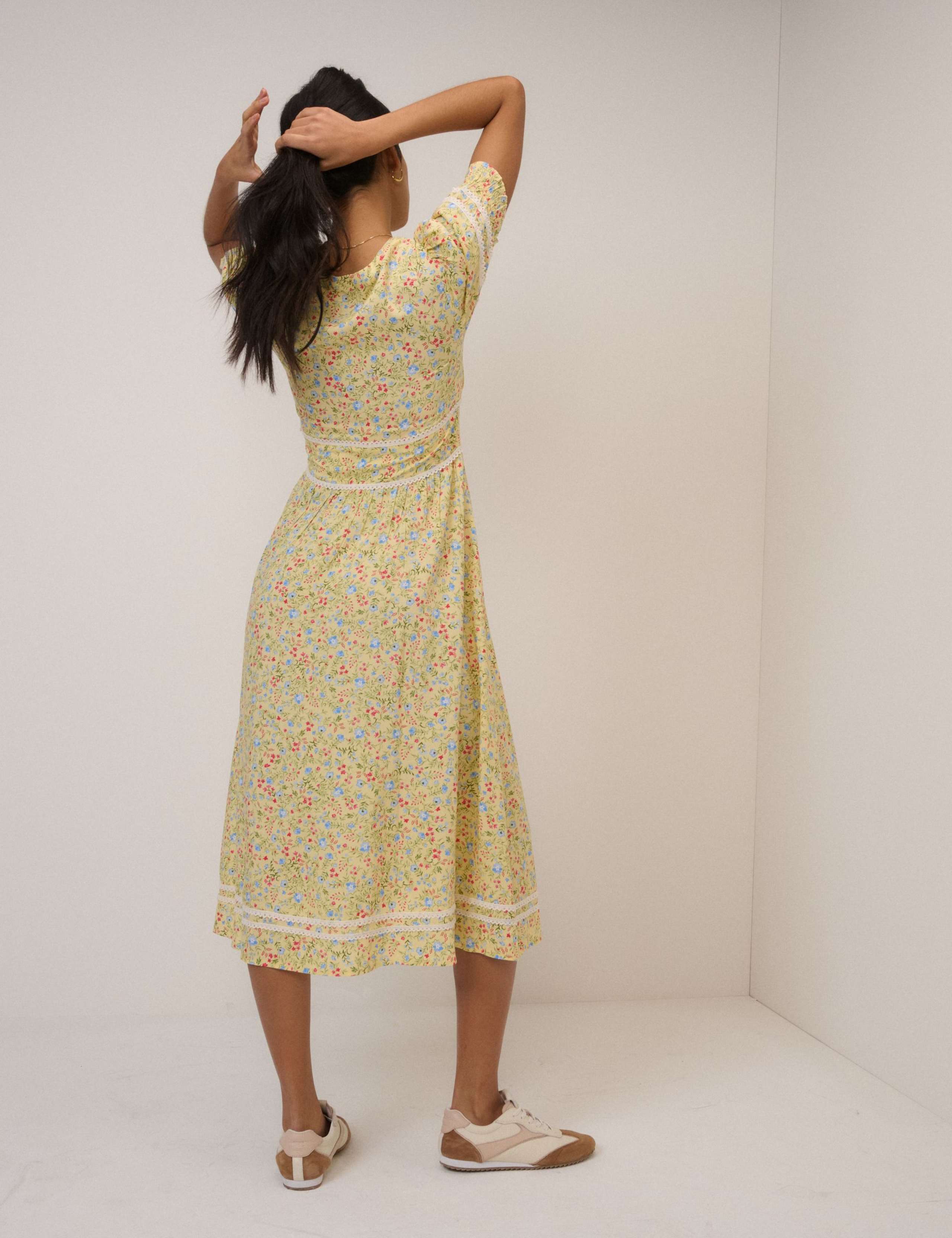 Patterned V-Neck Midi Waisted Dress 5 of 5