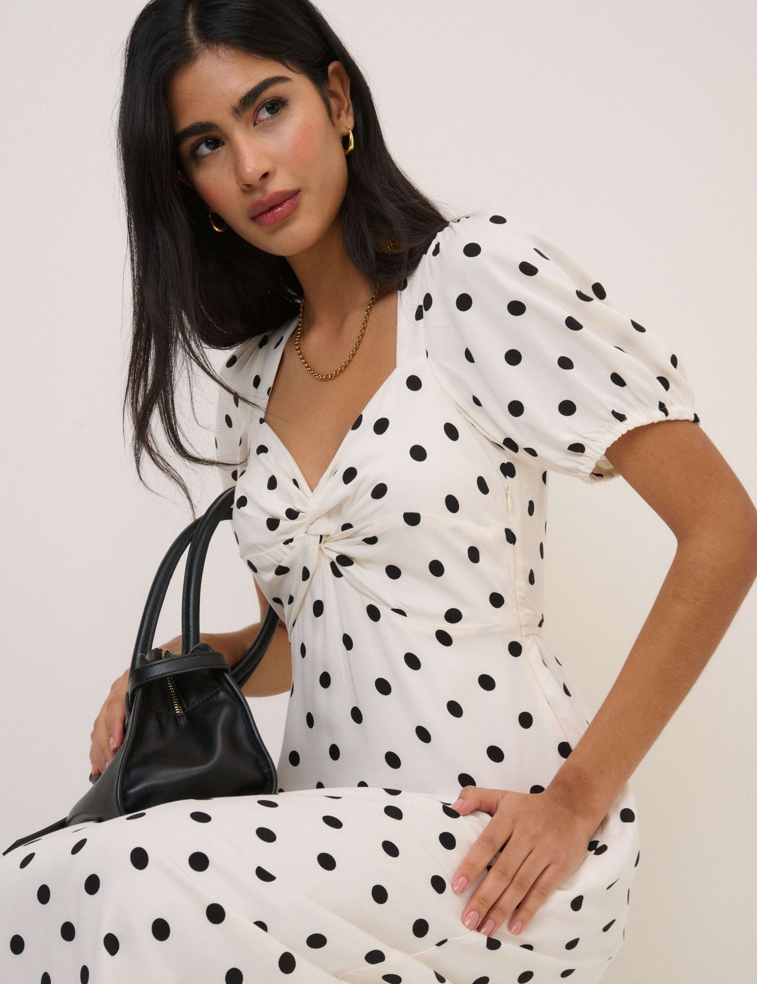 Polka Dot Sweetheart Neckline Midi Dress 3 of 5