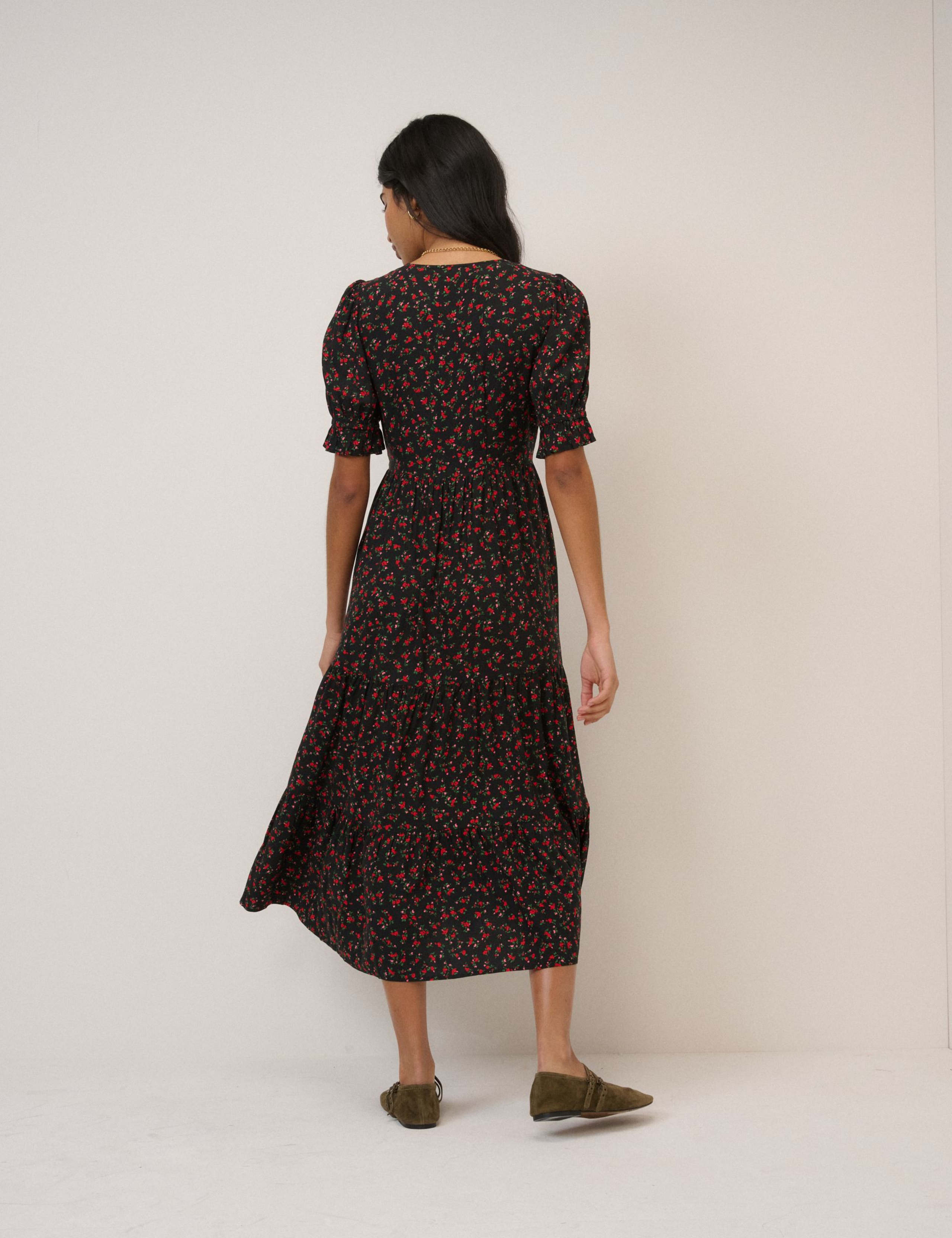 Floral Midi Tiered Dress 5 of 5