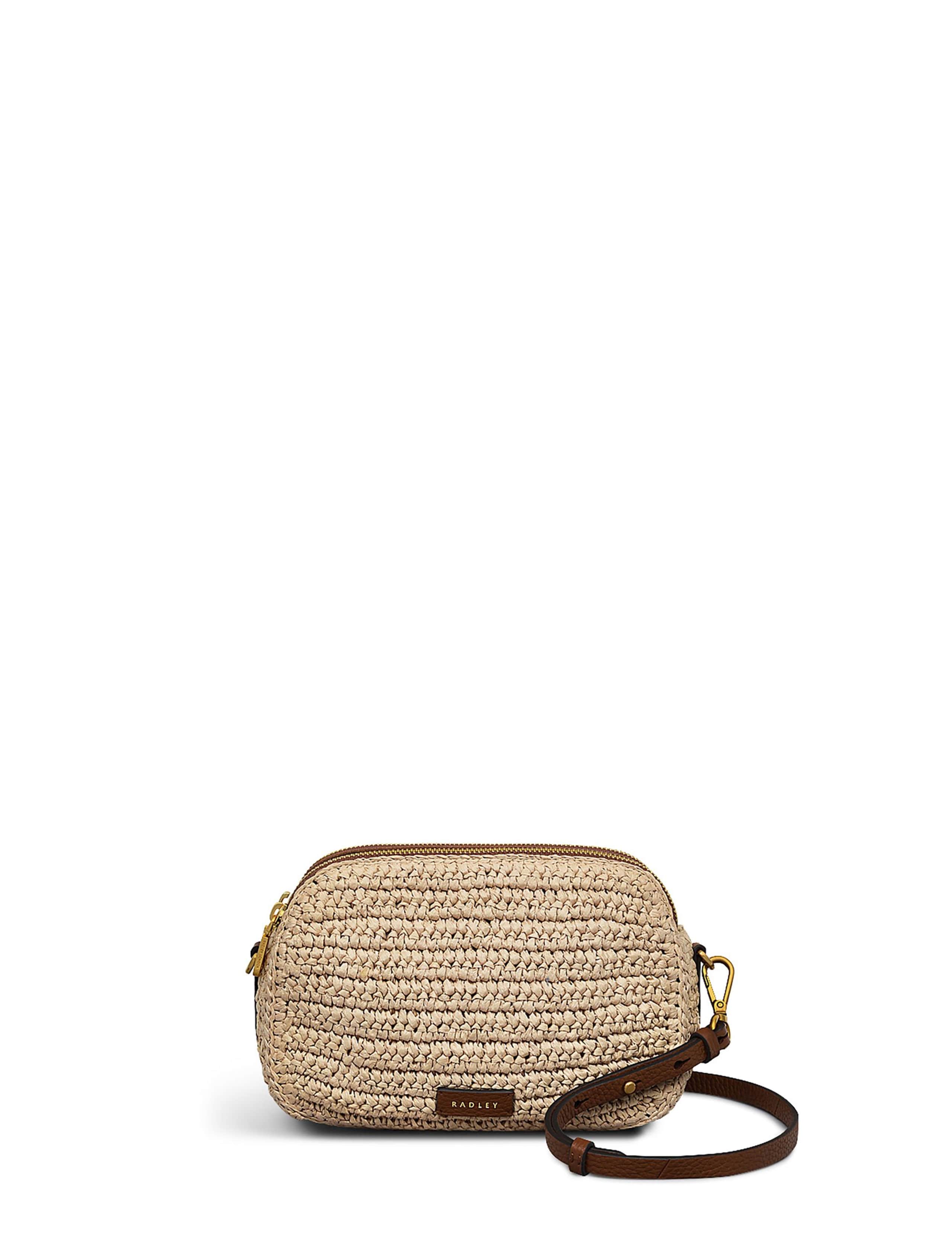 Dukes Place Crochet Cross Body Bag 2 of 5