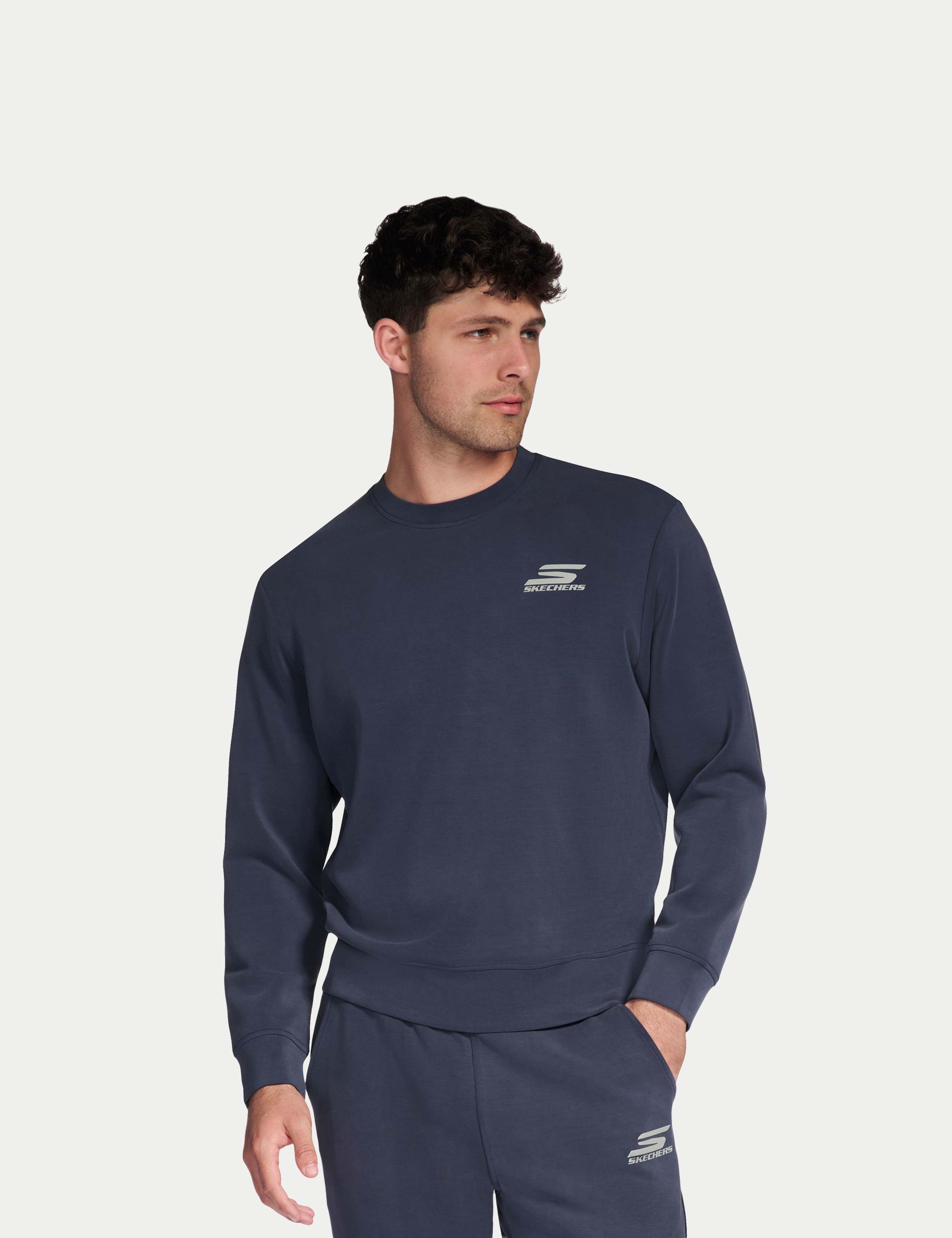 Elevate 2.0 Crew Neck Sweatshirt 1 of 3