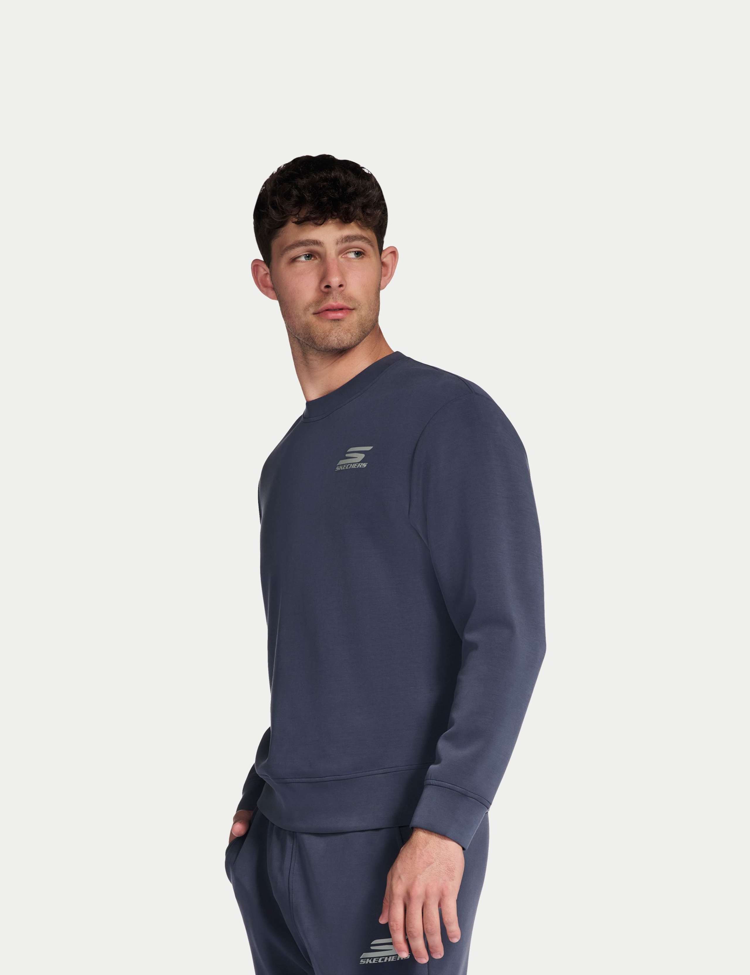 Elevate 2.0 Crew Neck Sweatshirt 2 of 3