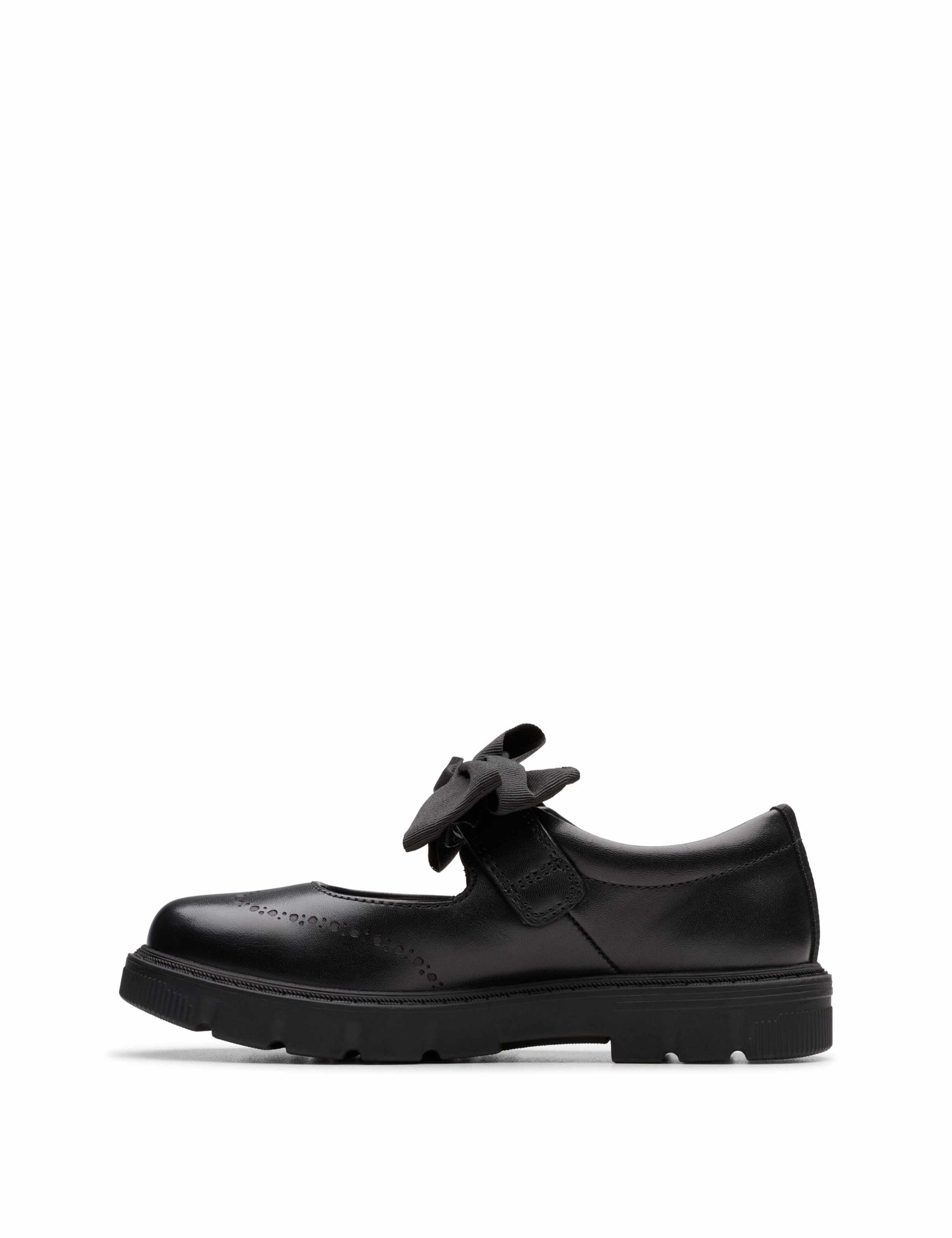 Leather Bow School Shoes (10 Small-2½ Large) 3 of 6