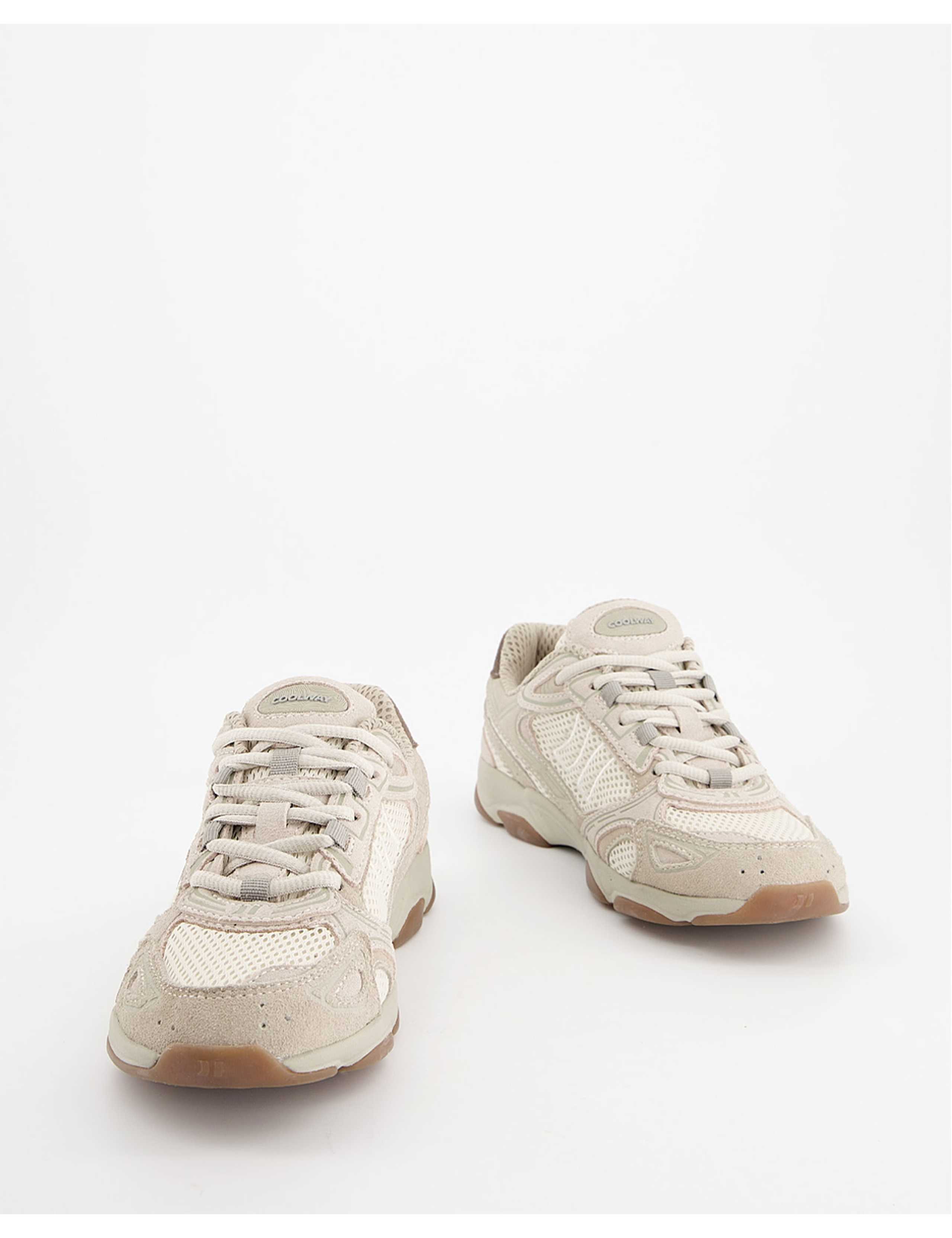 Smoke Retro Trainers 4 of 6