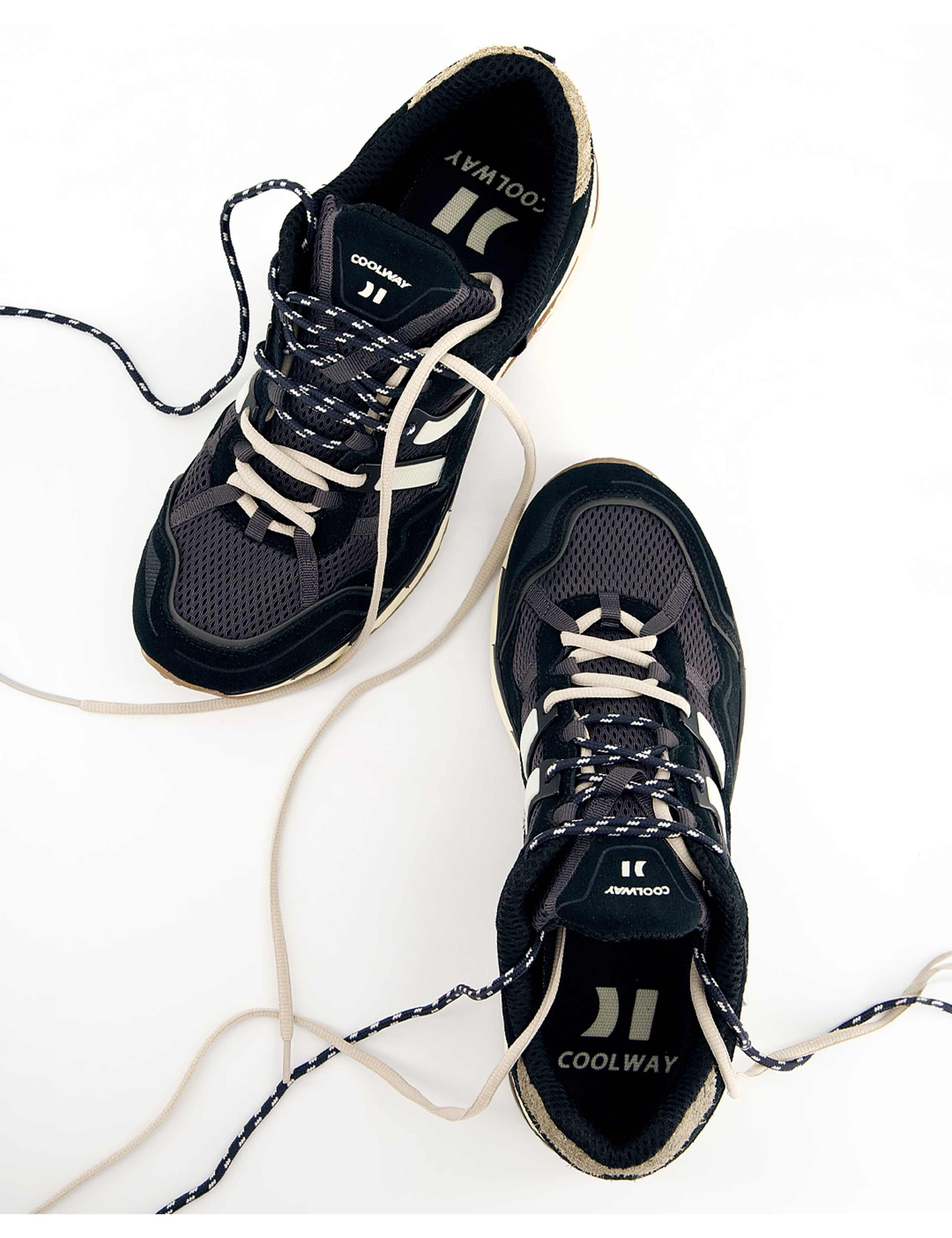 2003 Lace Up Trainers 2 of 5
