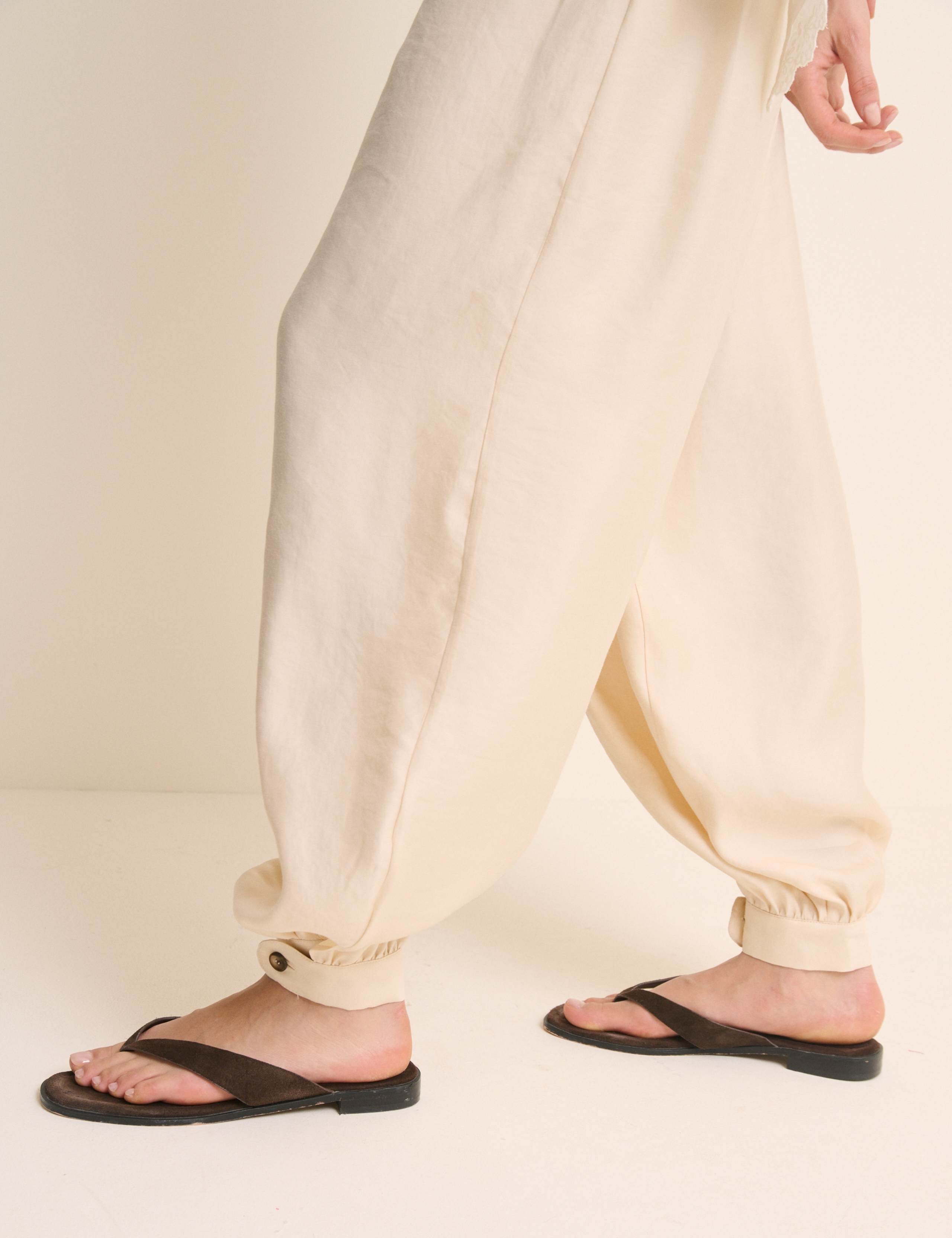 Balloon Cuffed Trousers 4 of 5