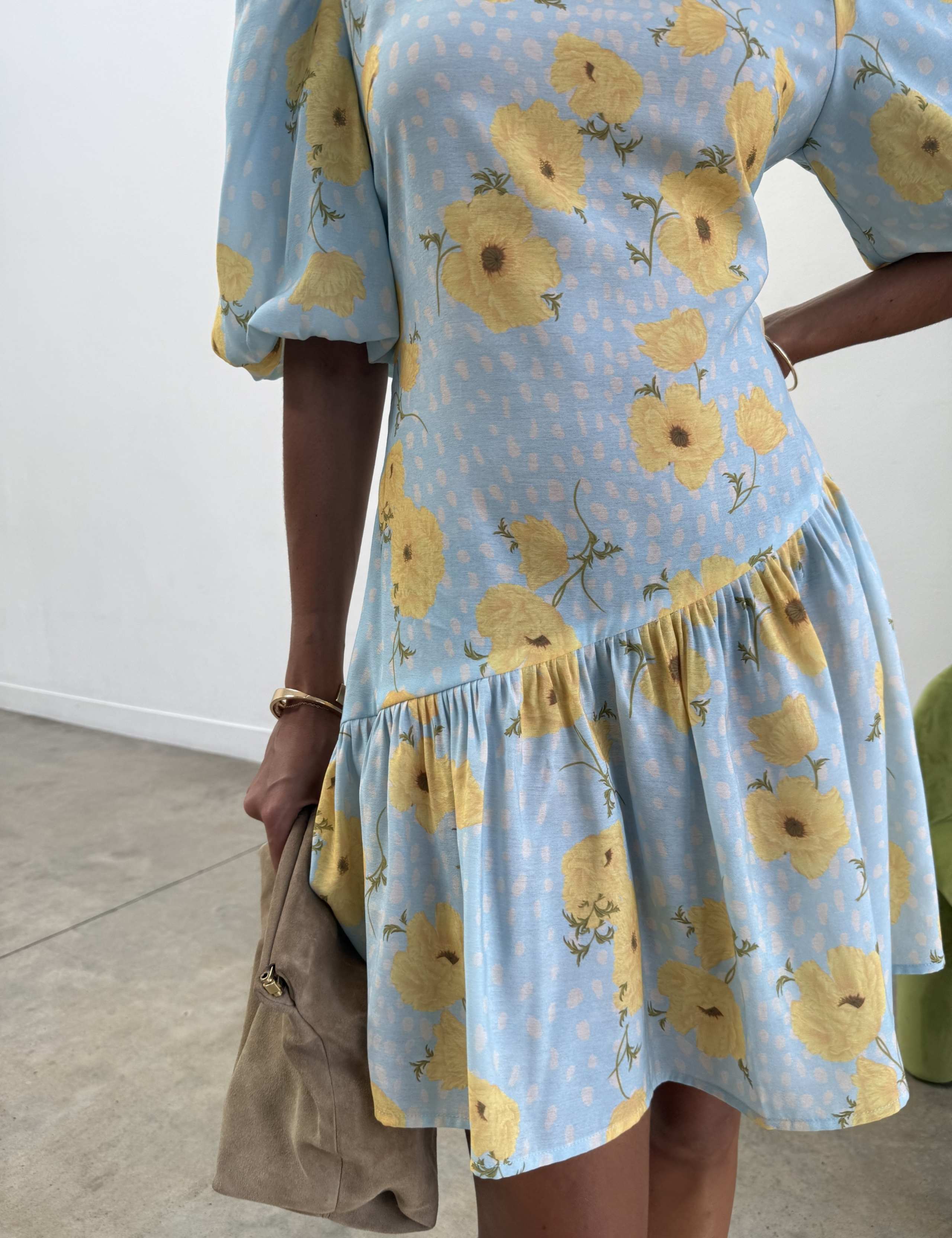 Floral Asymmetric Hem Puff Sleeve Mini Dress 4 of 5