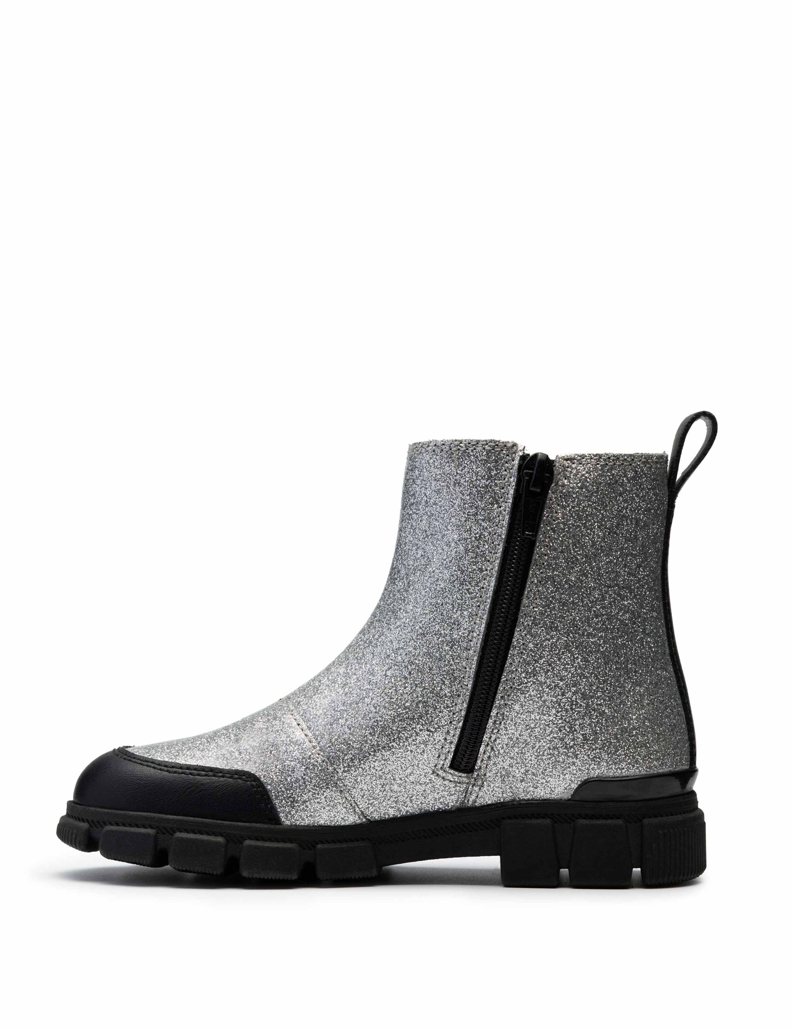 Kids' Leather Chelsea Boots (8 Small - 2 Large) 3 of 6