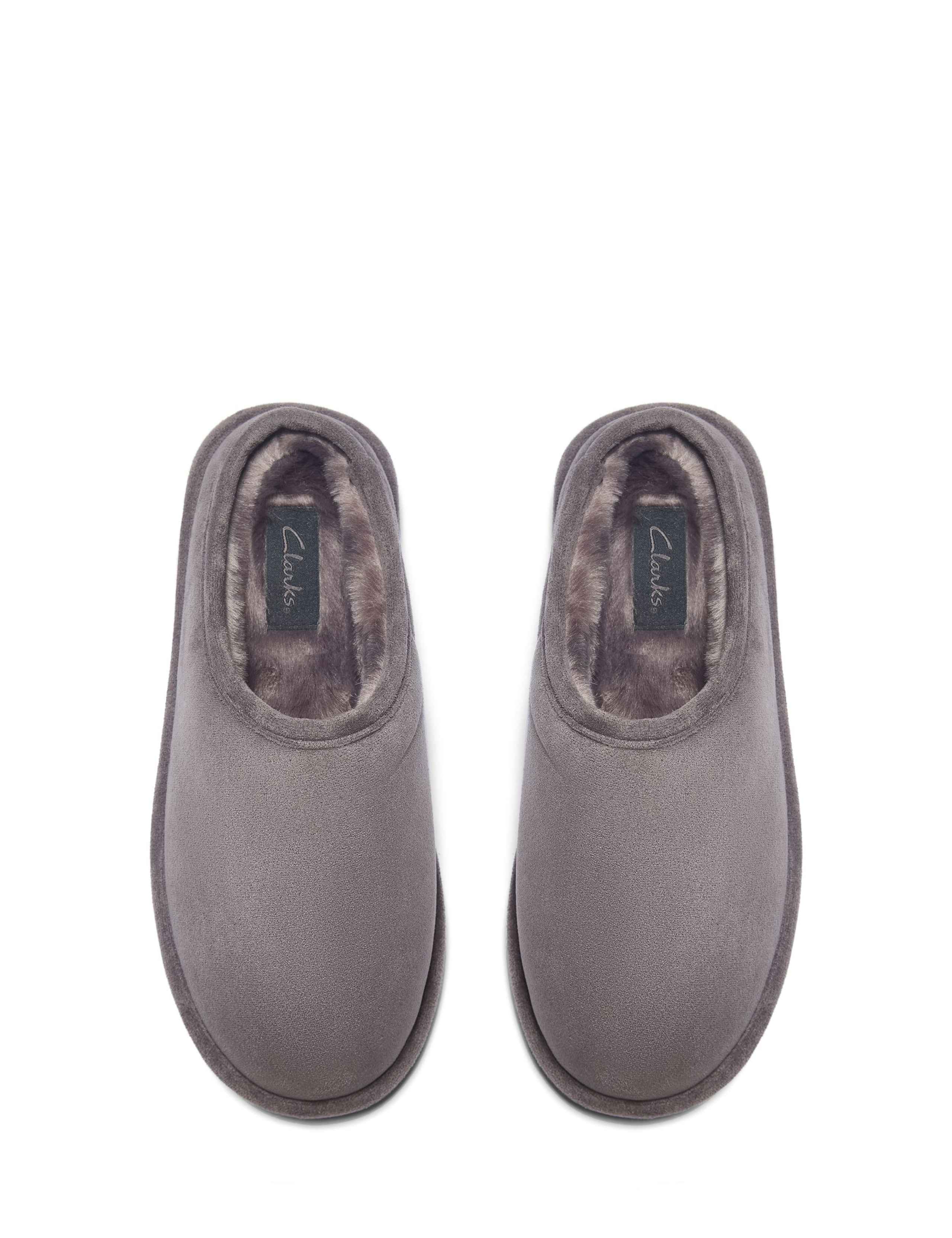 Mule Slippers 4 of 6