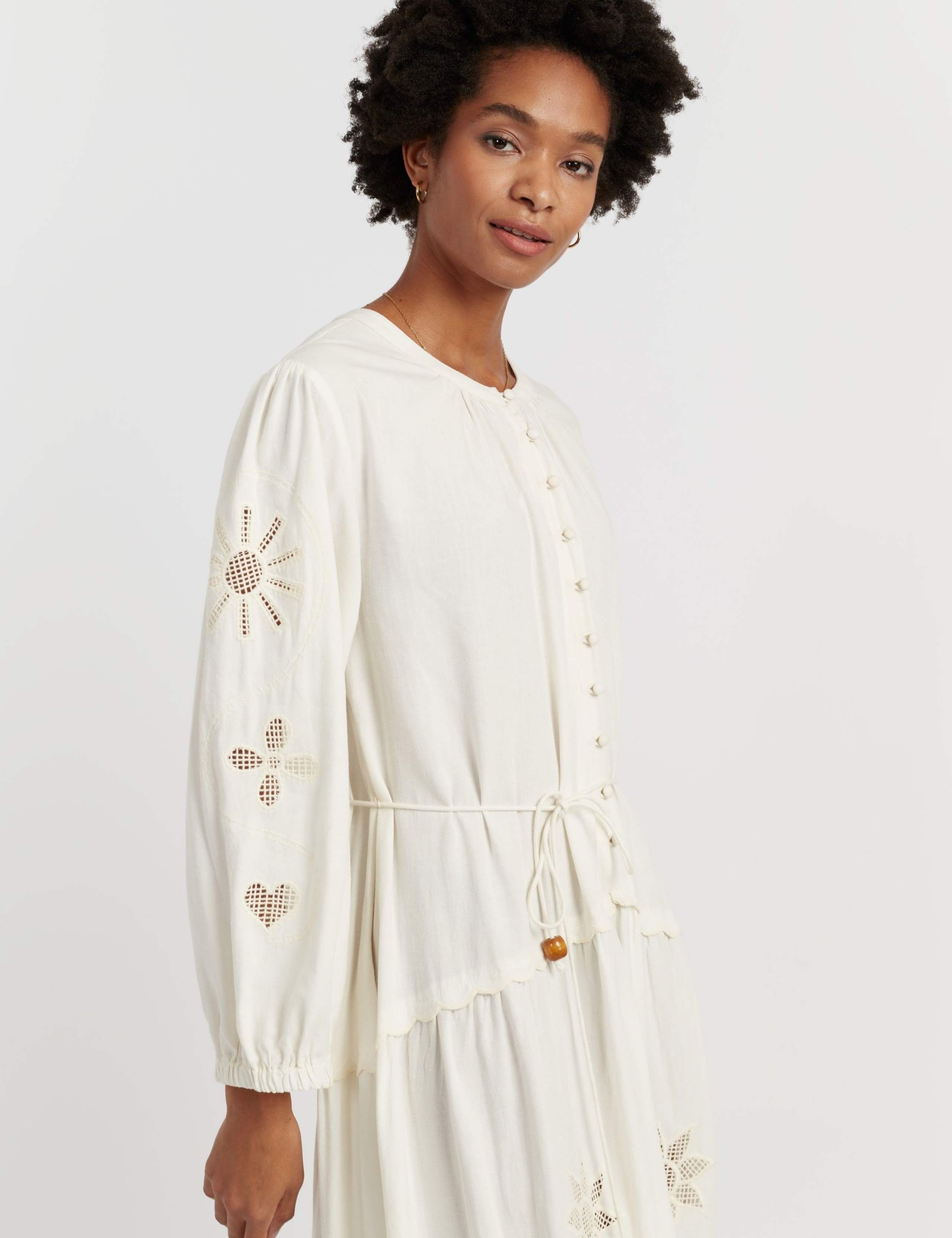 Broderie Belted Maxi Tea Dress 3 of 5