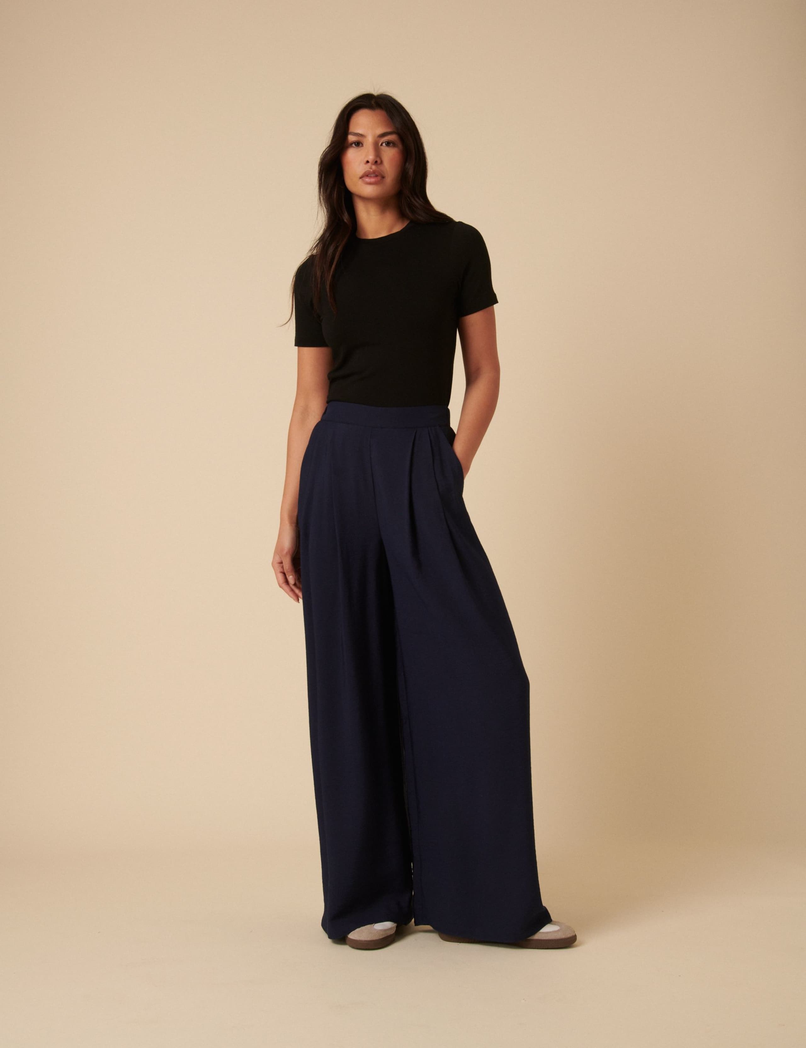 Wide Leg Cropped Trousers 1 of 5