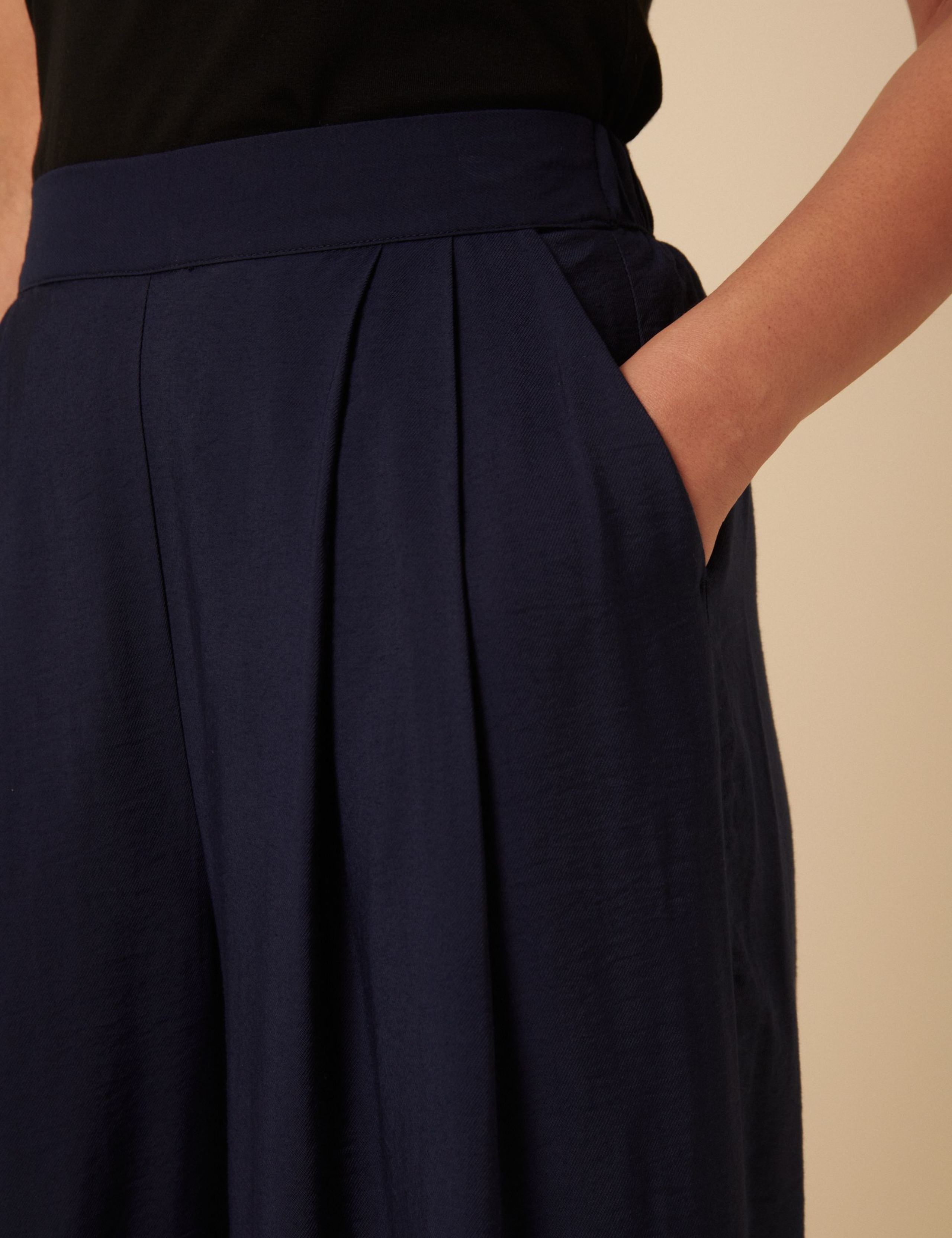 Wide Leg Cropped Trousers 5 of 5