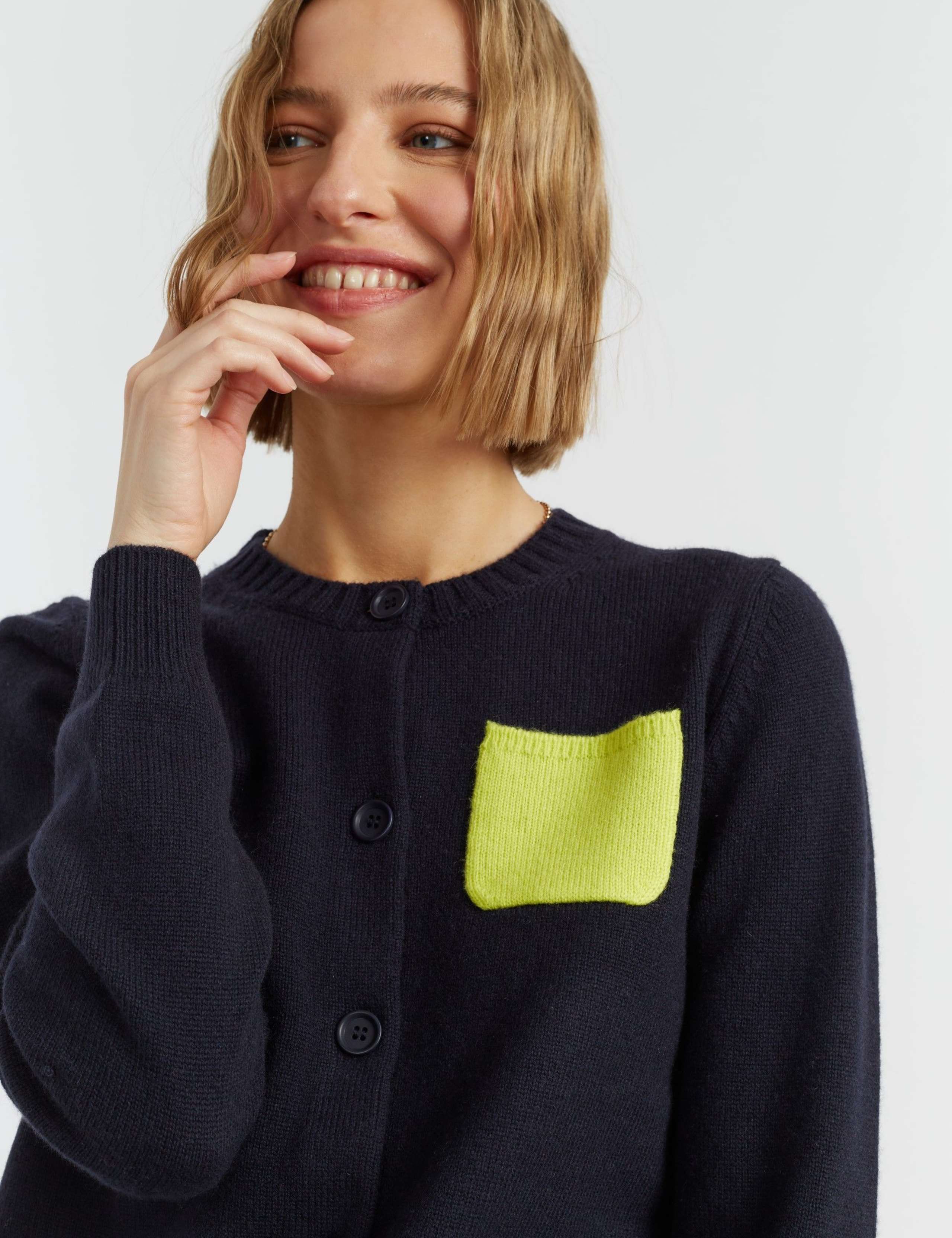 Wool Rich Pocket Detail Cardigan with Cashmere 4 of 4