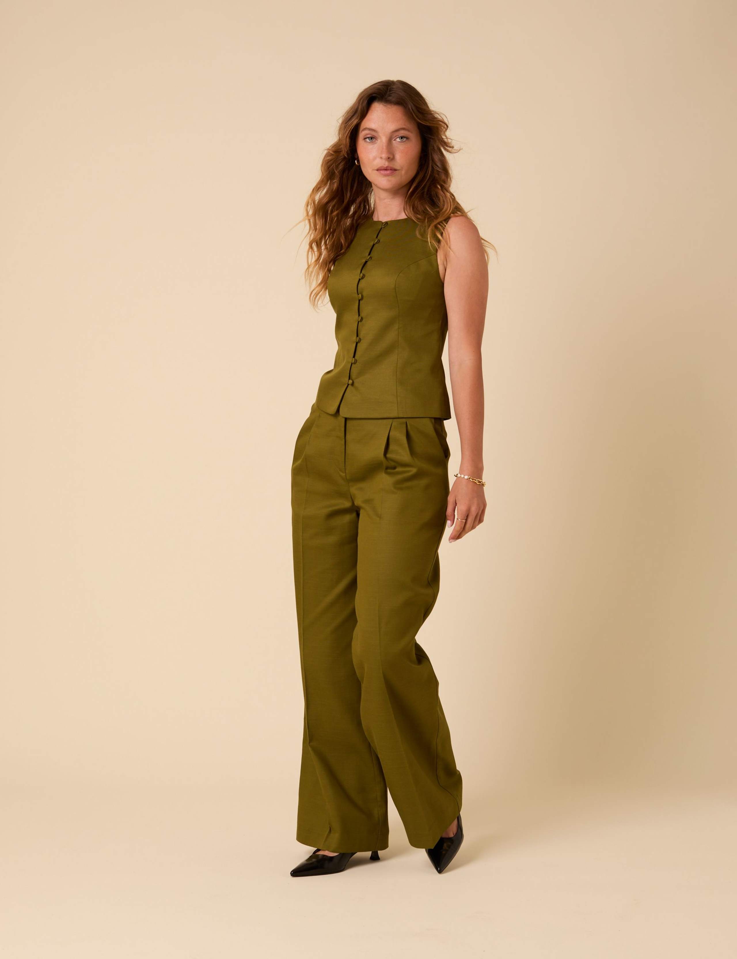 Crew Neck Waistcoats 4 of 5
