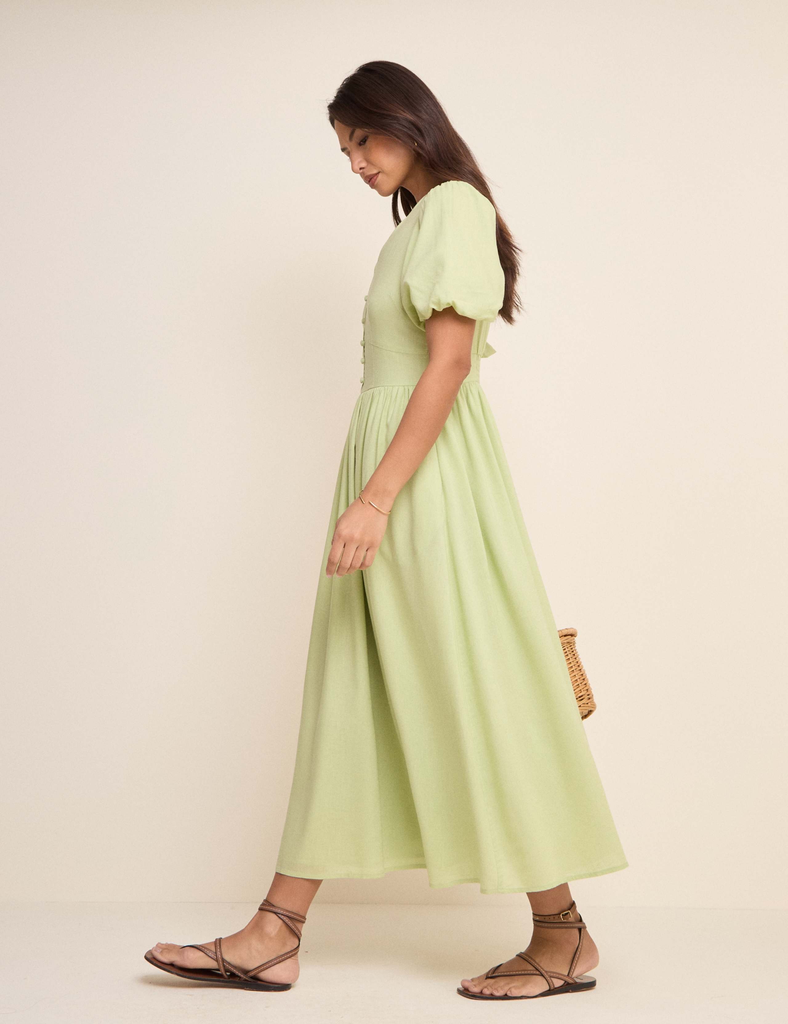 Lyocell Rich V-Neck Midi Dress With Linen 3 of 5