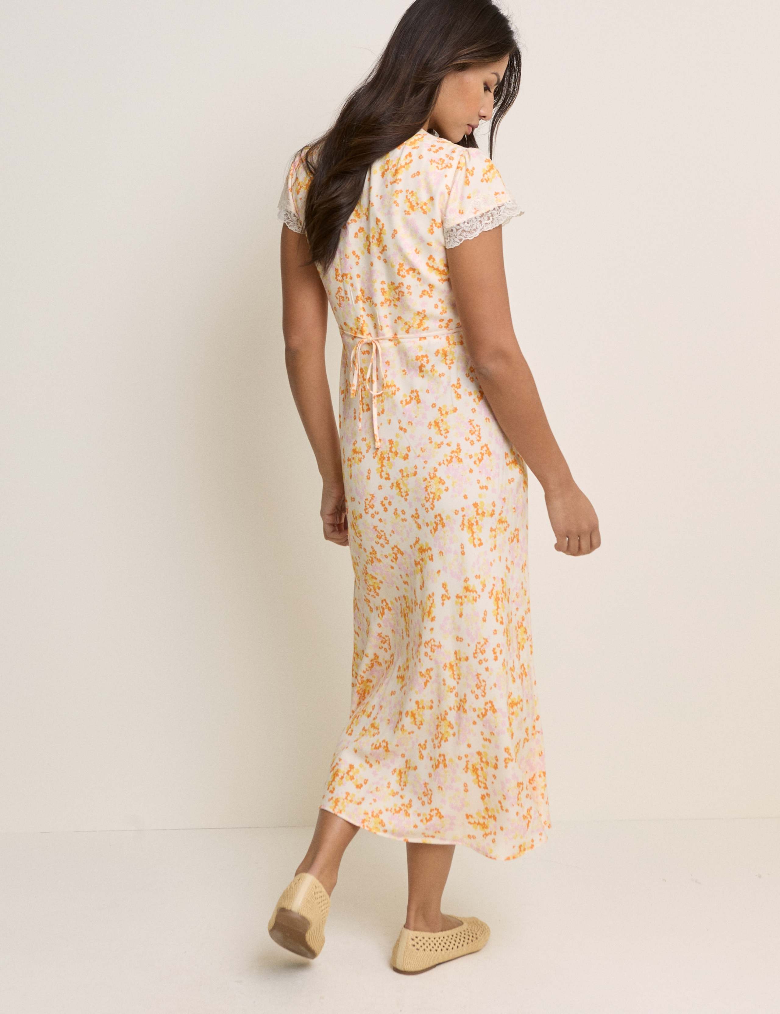 Floral V-Neck Tie Detail Midi Tea Dress 3 of 5