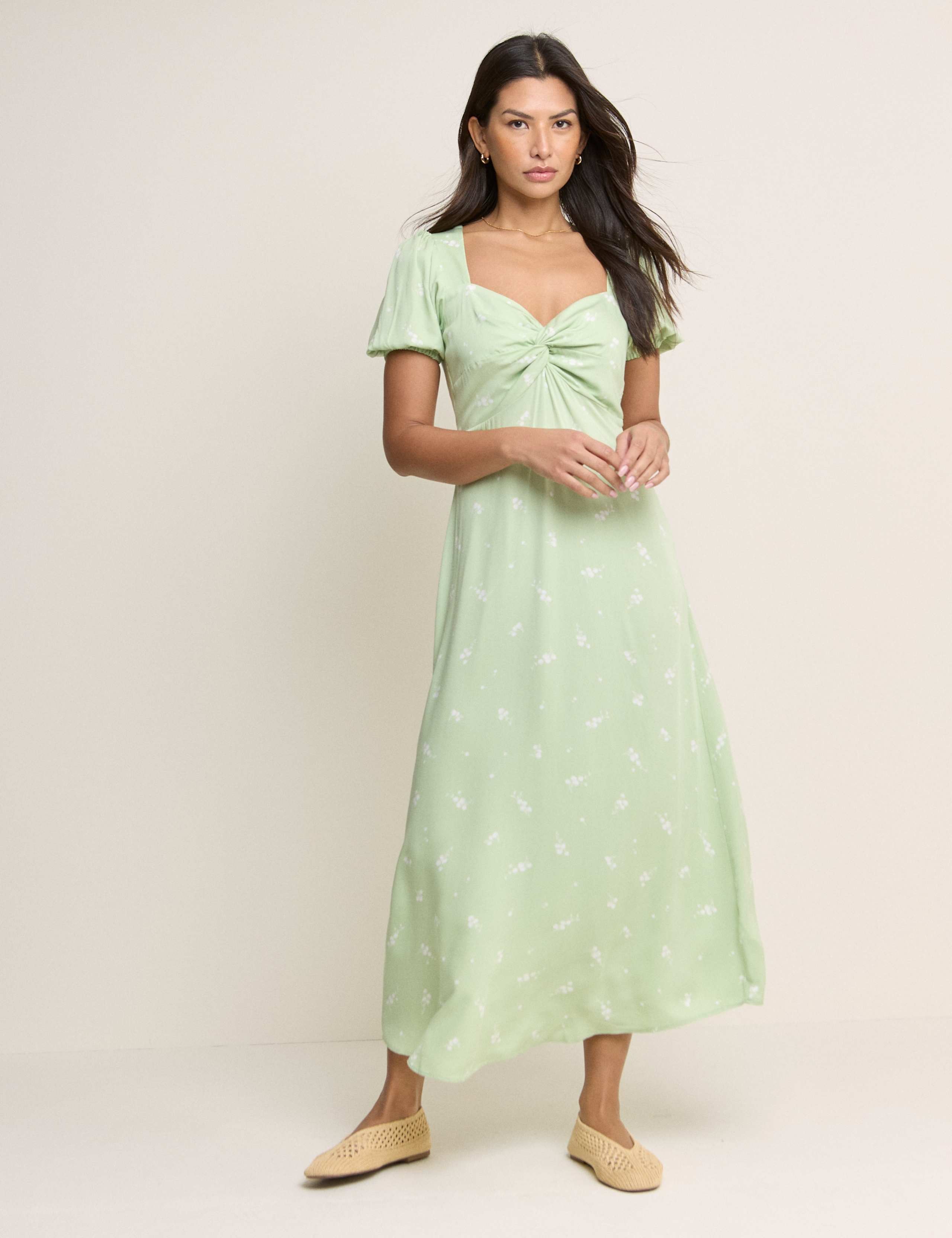 Floral Sweetheart Neckline Midi Tea Dress 1 of 5