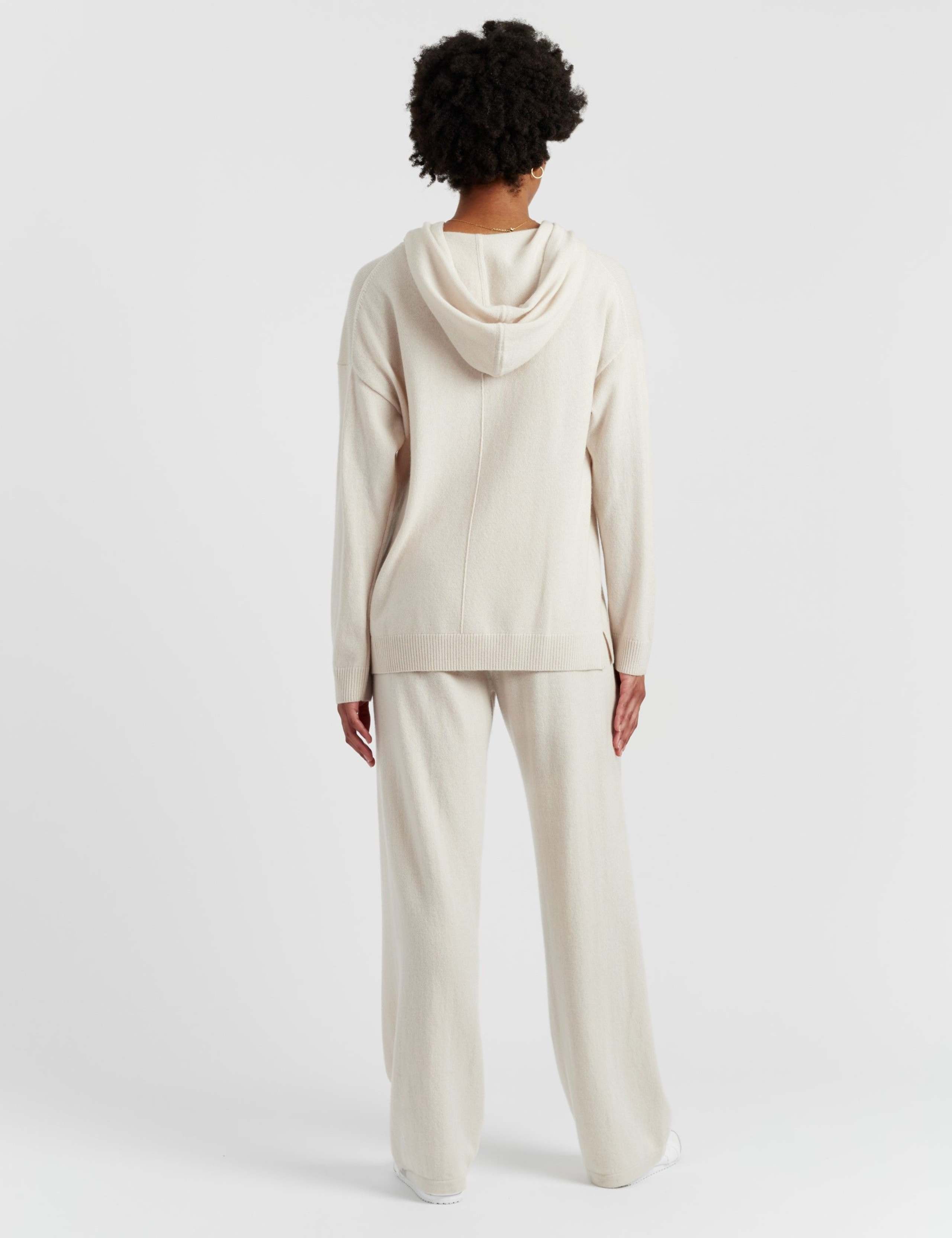 Wool Rich Oversized Hoodie With Cashmere 3 of 4