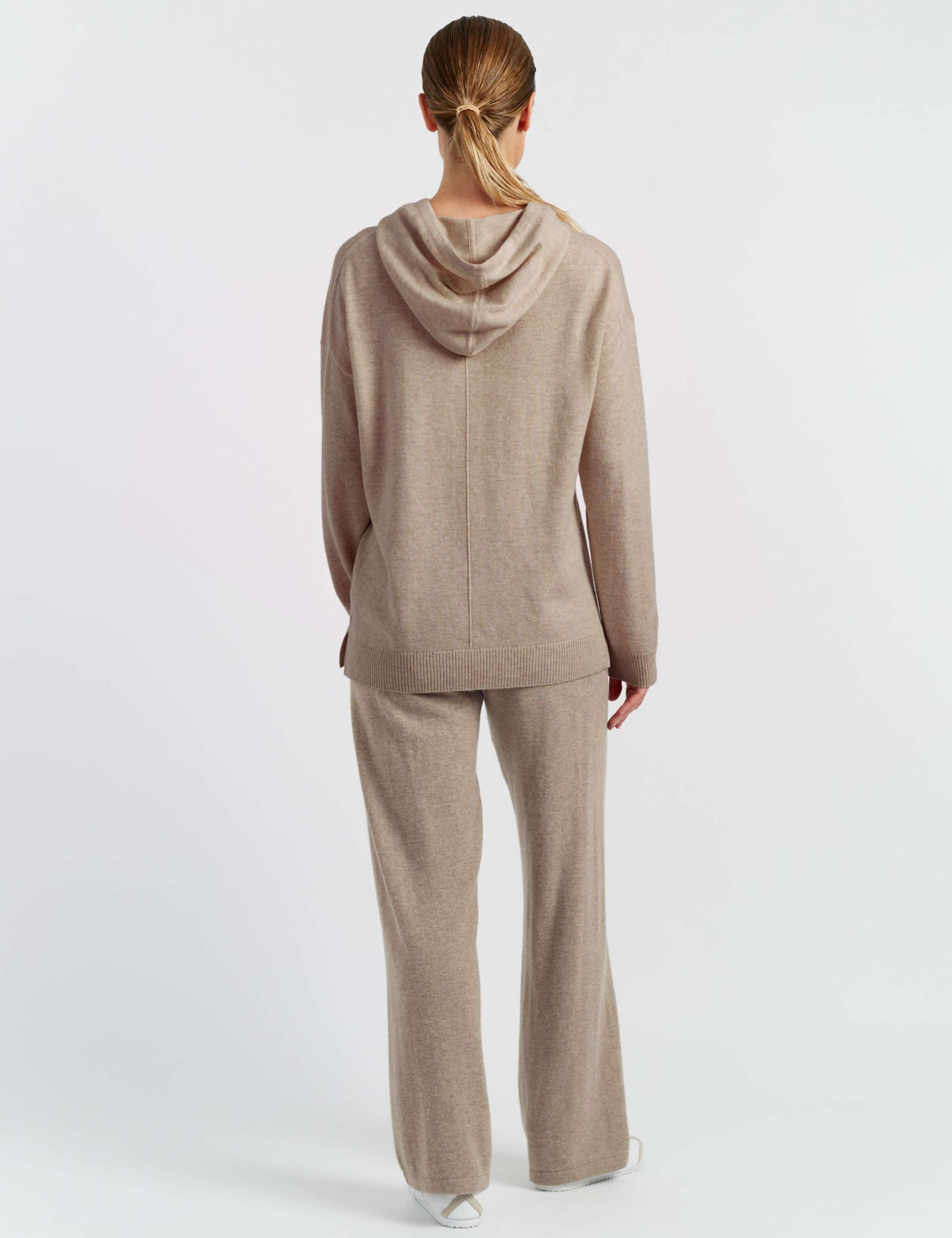 Wool Rich Oversized Hoodie With Cashmere 3 of 4