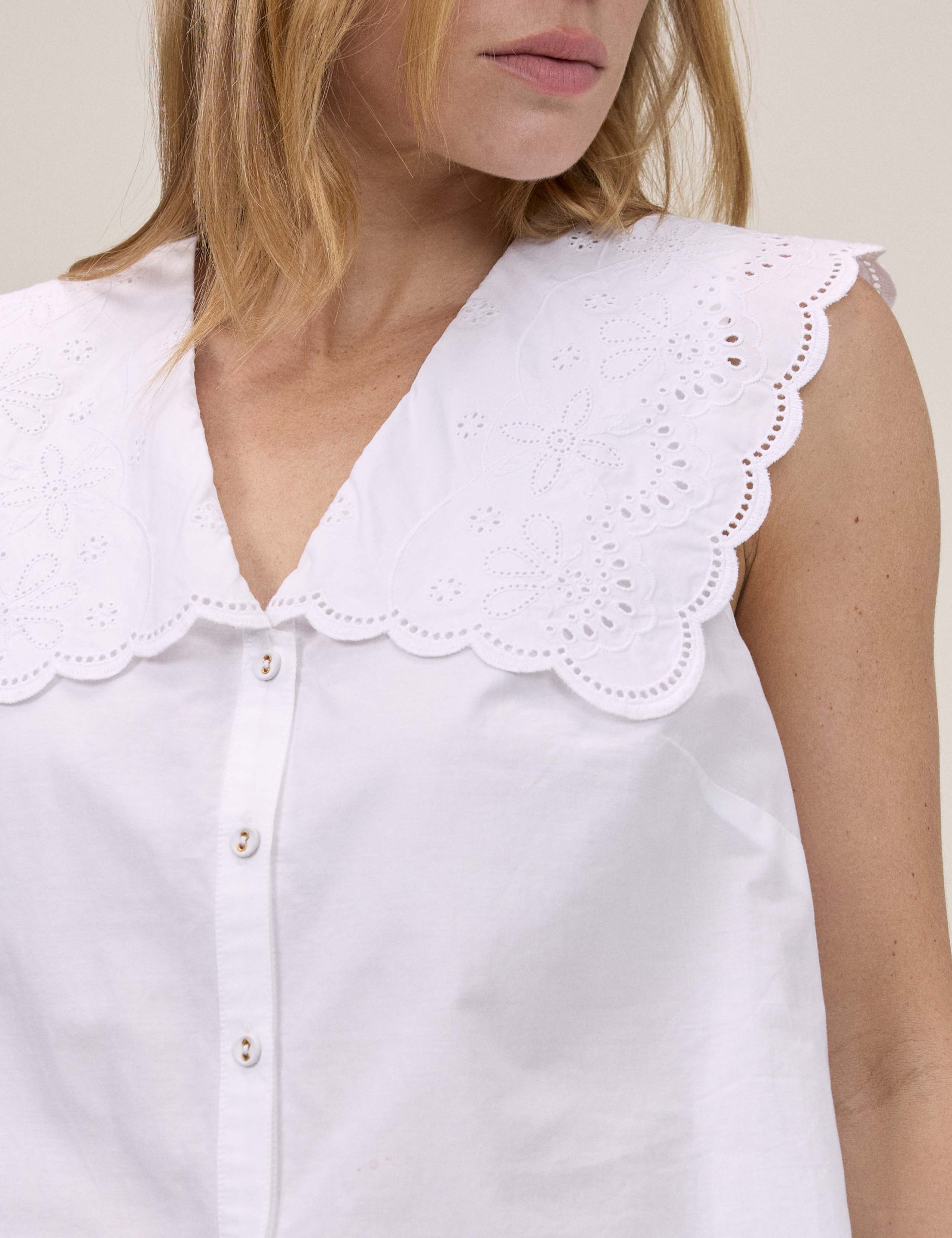 Pure Cotton Collared Sleeveless Blouse 4 of 5