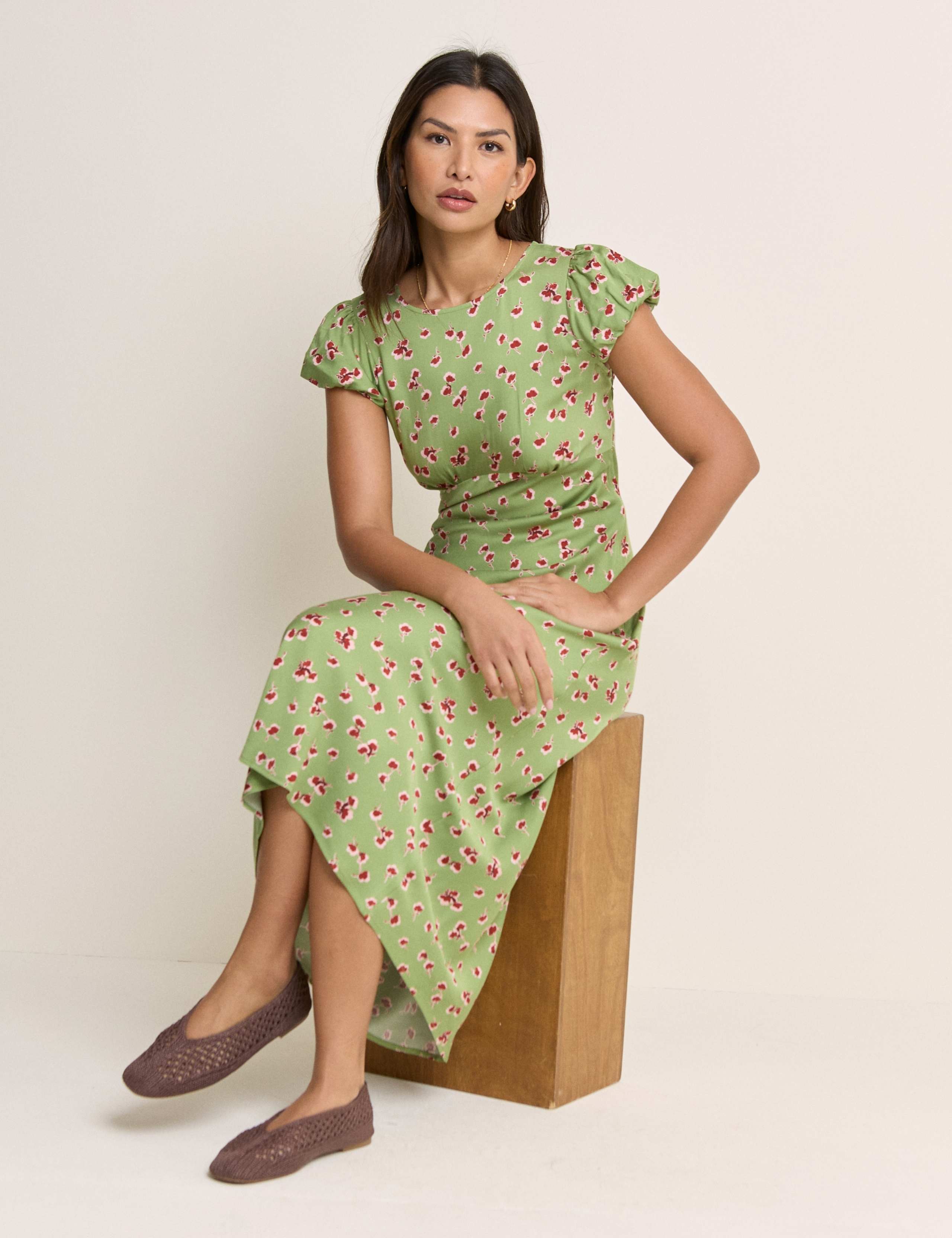 Floral Crew Neck Puff Sleeve Midi Tea Dress 4 of 5