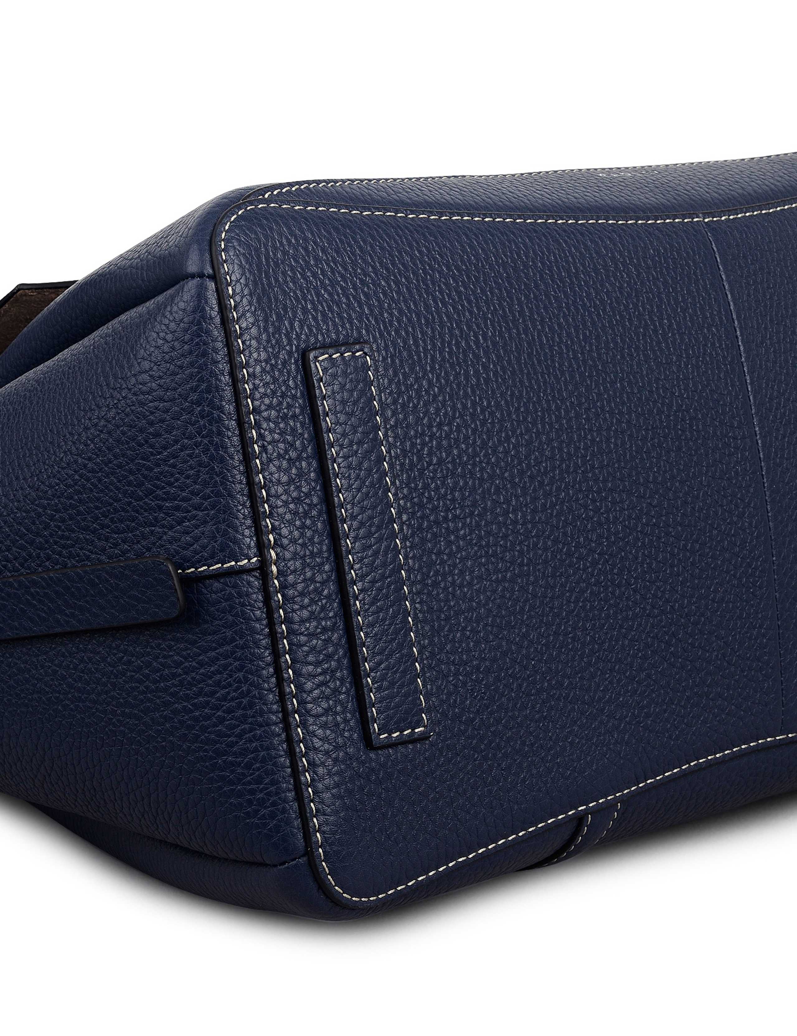 The Chancery Leather Shoulder Bag 3 of 3